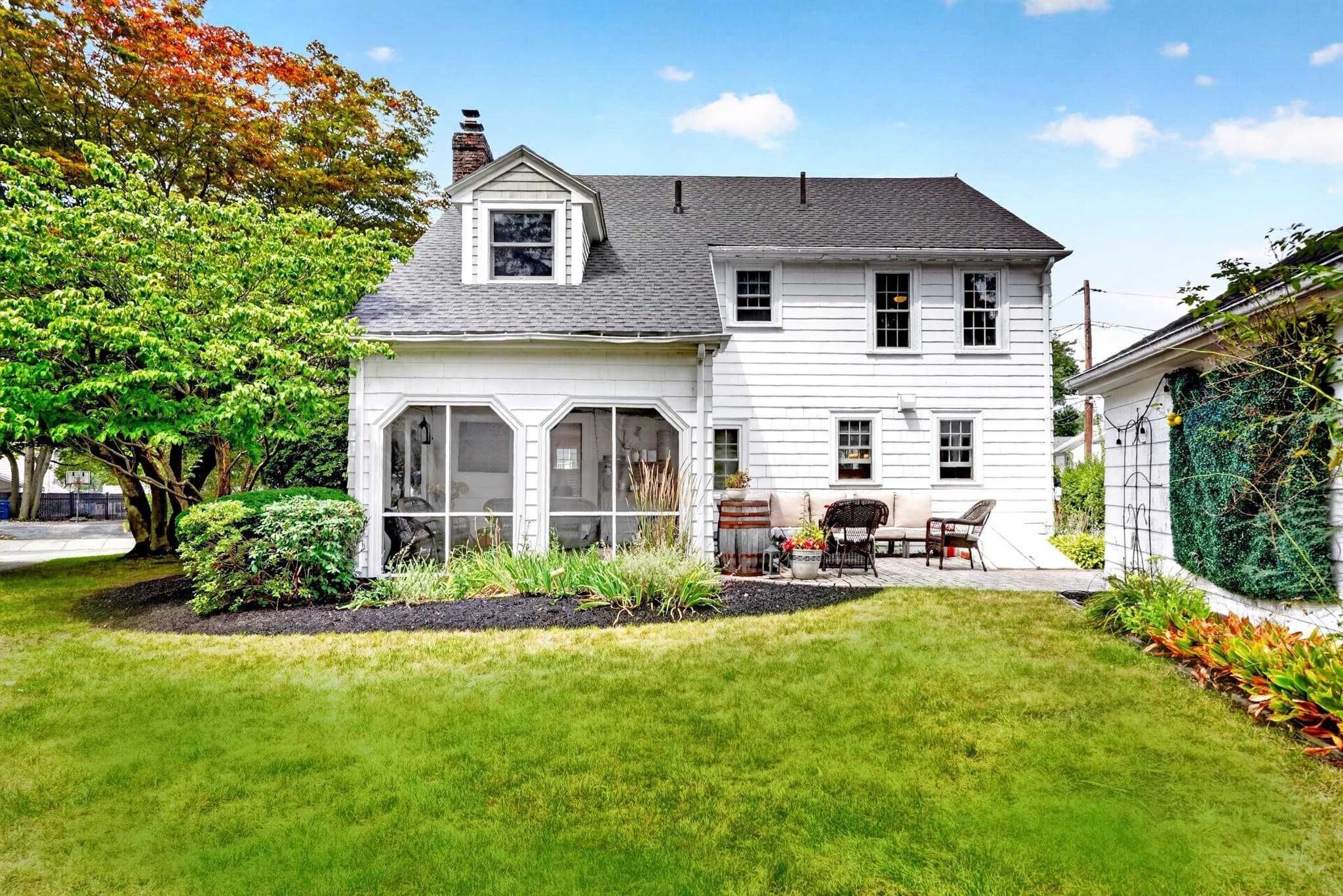 Single Family Residence at 41 Hillcrest Ave, Melrose MA 02176, Melrose, photo 33 of 40