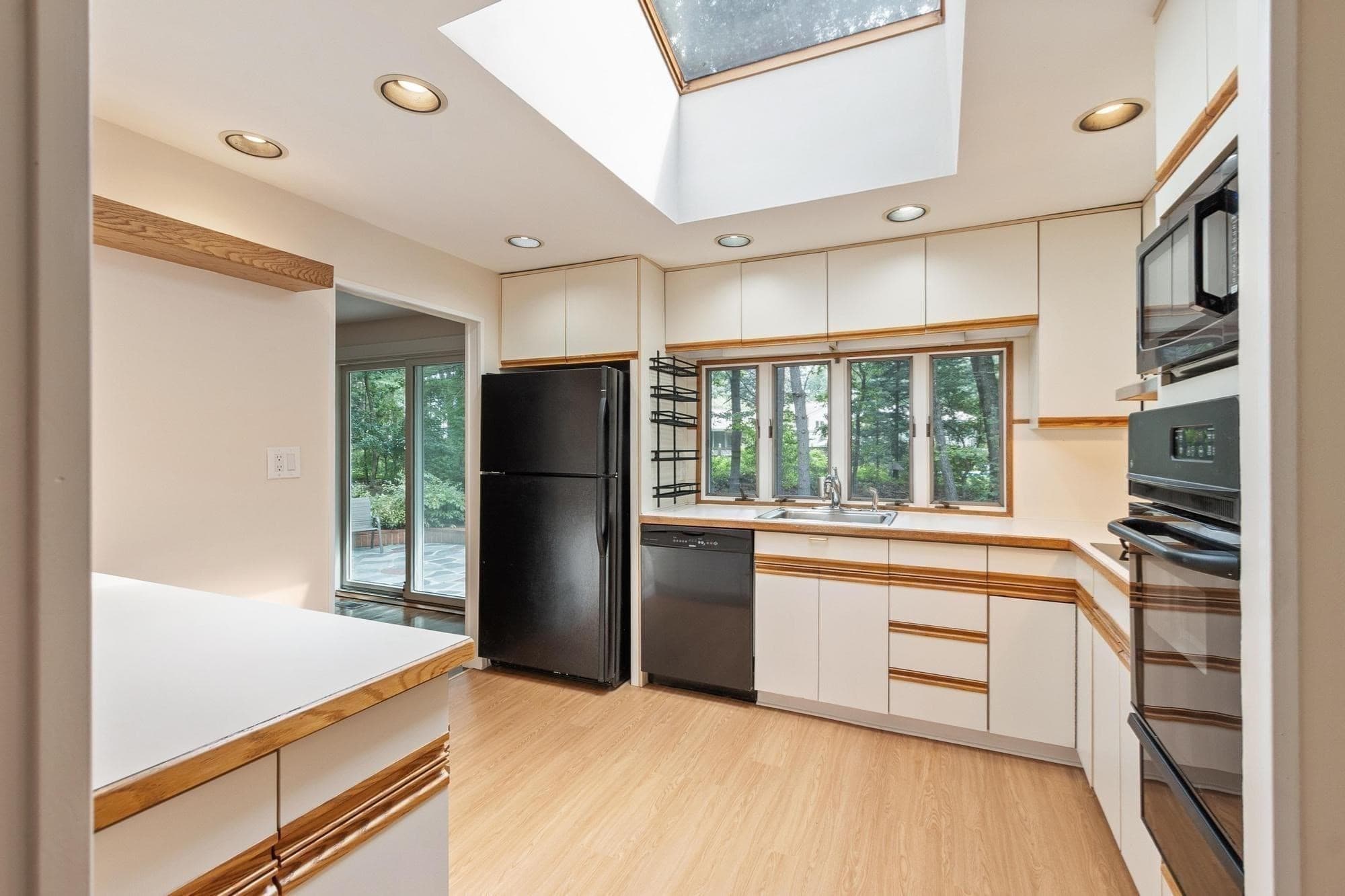 Single Family Residence at 10 Brentwood, Sudbury MA 01776, Sudbury, photo 19 of 42