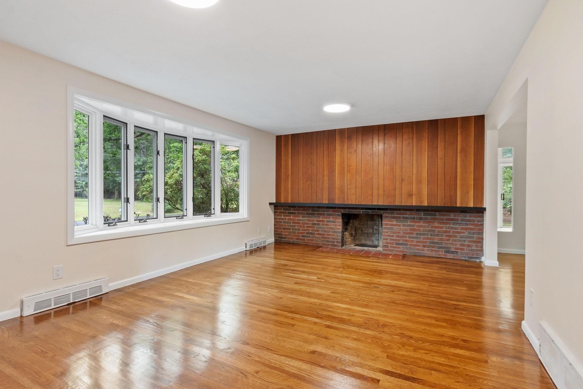 Single Family Residence at 10 Brentwood, Sudbury MA 01776, Sudbury, photo 8 of 42