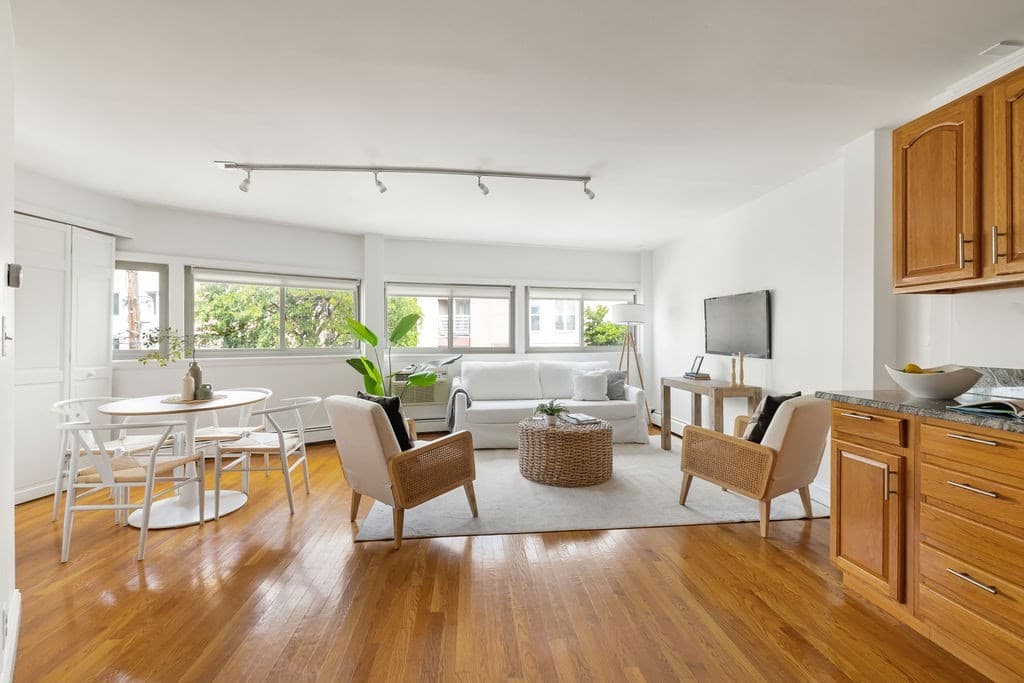 Condominium at 348 Franklin St # 3A, Cambridge MA 02139, Cambridge, photo 4 of 22