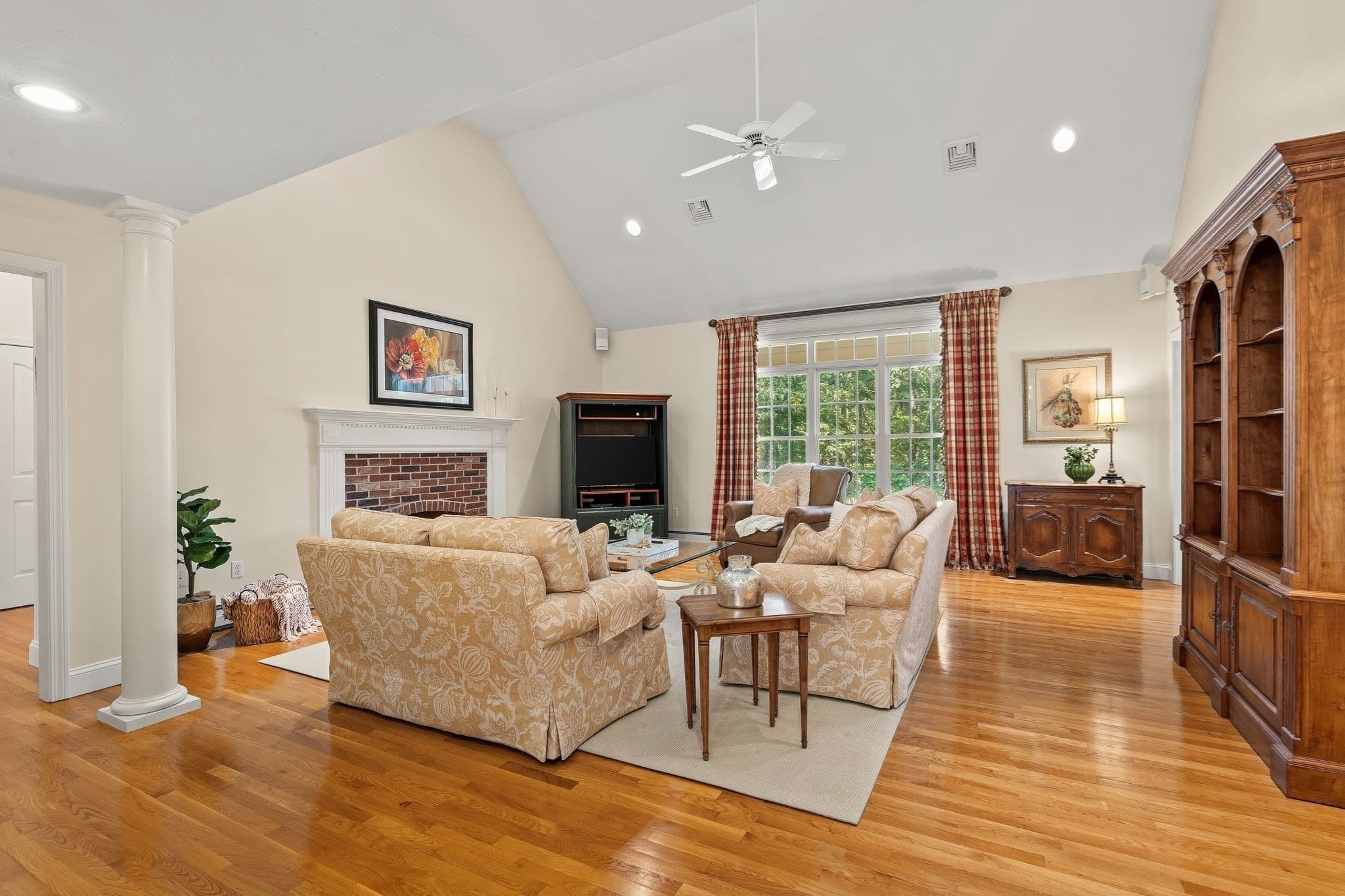 Single Family Residence at 11 Sycamore Ave, Bourne MA 02562, Bourne, photo 6 of 42