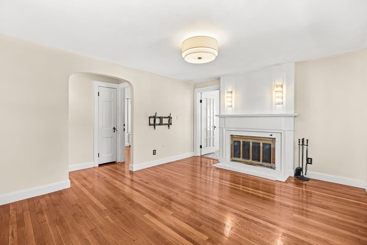Single Family Residence at 22 Glen Rock Ave, Malden MA 02148, Malden, photo 7 of 37