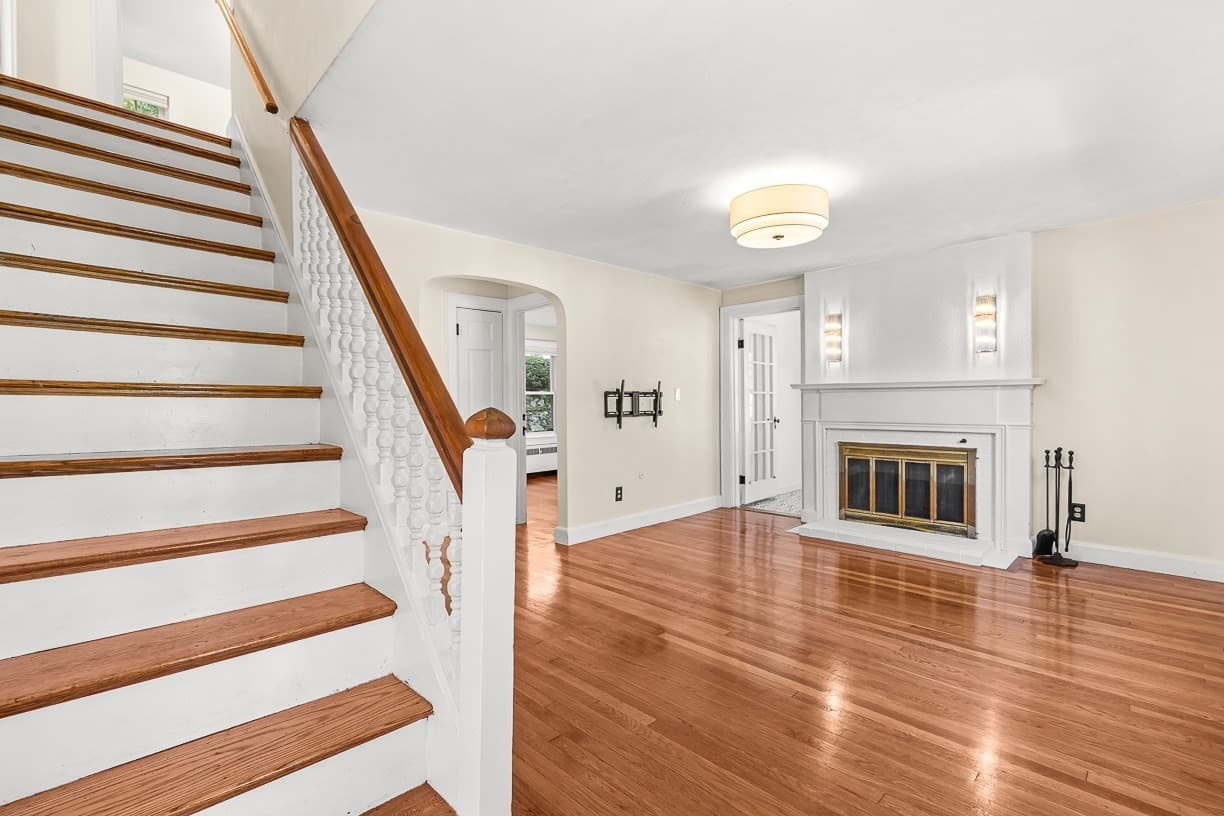 Single Family Residence at 22 Glen Rock Ave, Malden MA 02148, Malden, photo 4 of 37