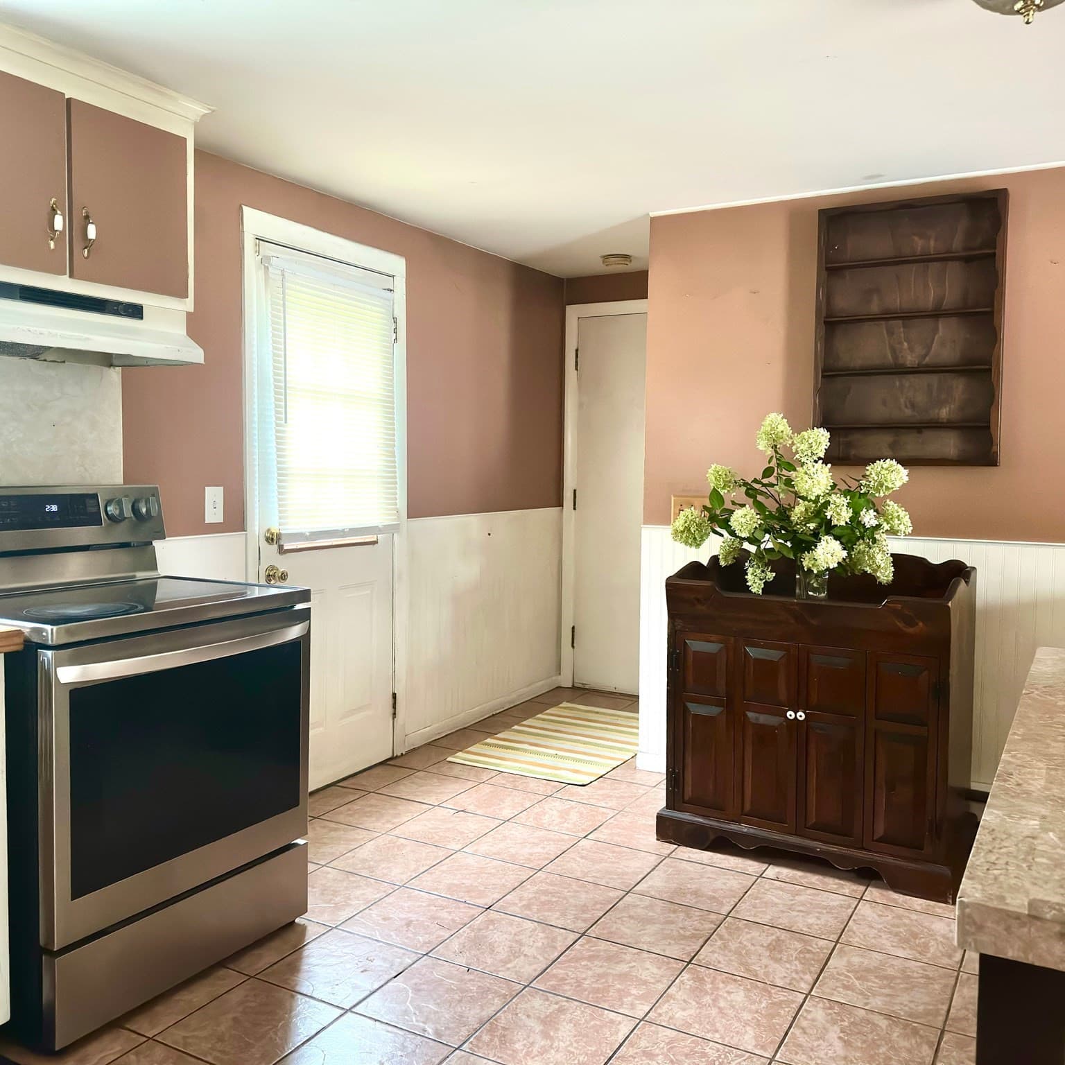 Single Family Residence at 47 Thyme Ln, Springfield MA 01129, Springfield, photo 4 of 25
