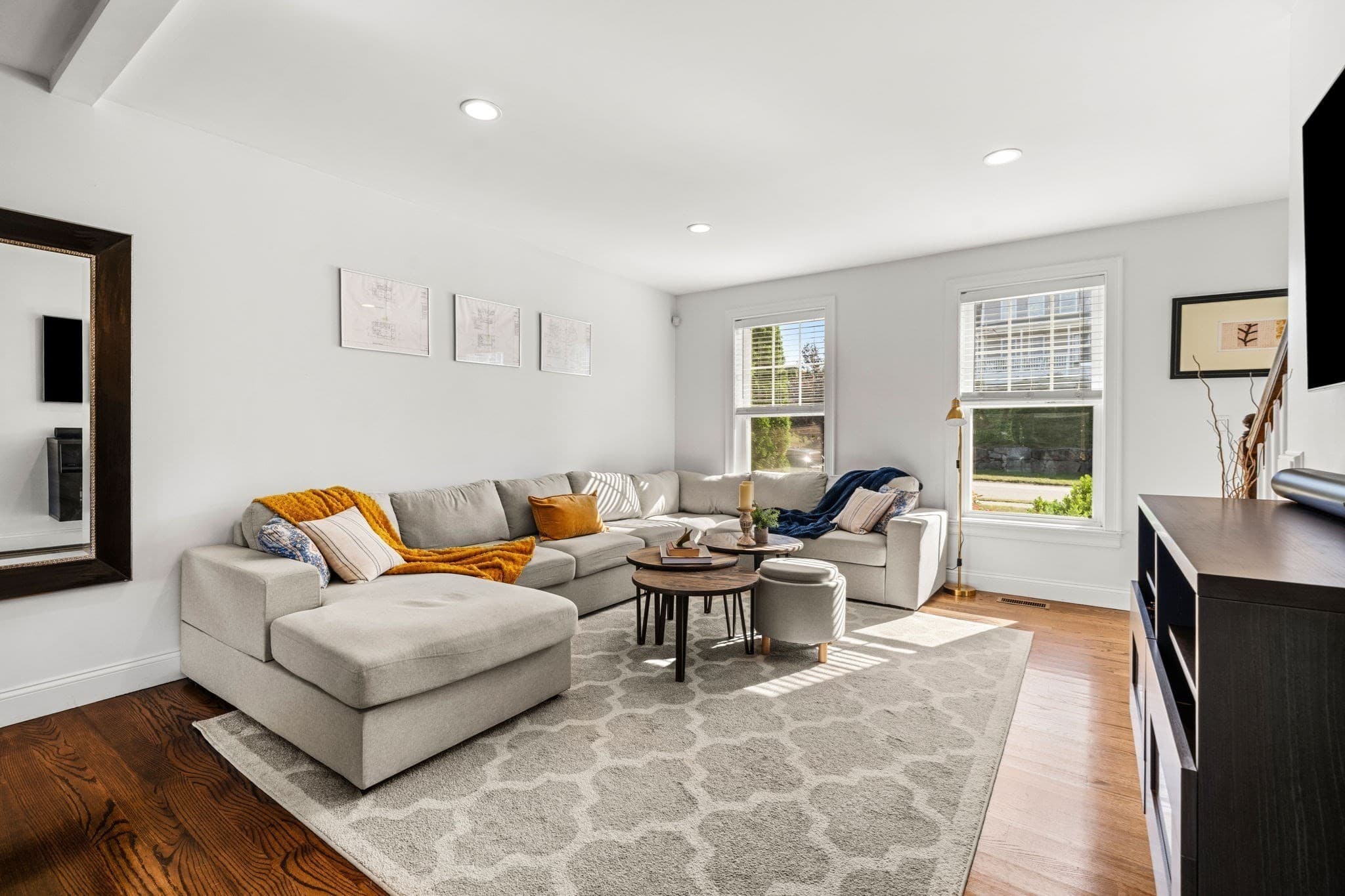 Single Family Residence at 22 Overlook Dr, Danvers MA 01923, Danvers, photo 6 of 42