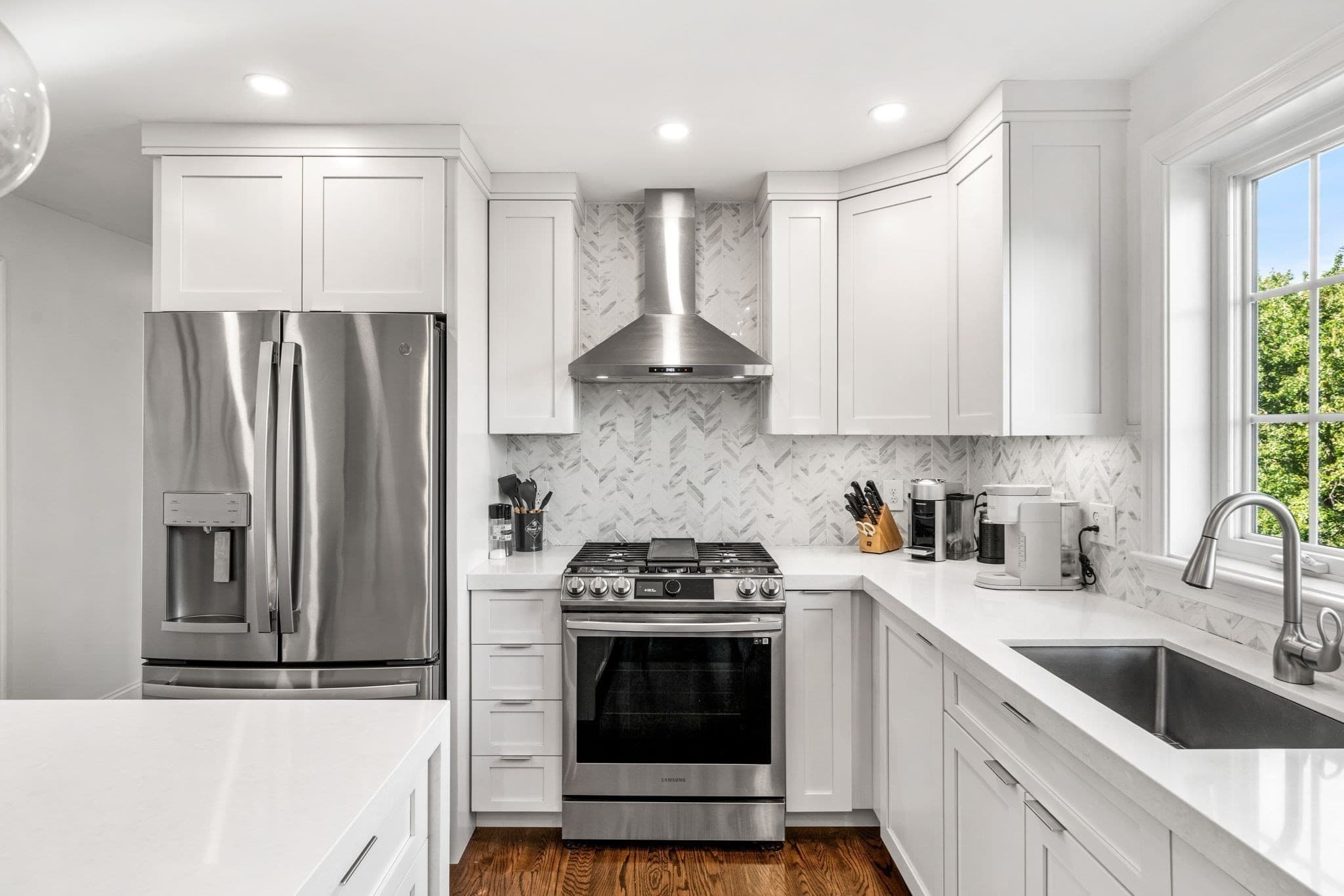 Single Family Residence at 22 Overlook Dr, Danvers MA 01923, Danvers, photo 3 of 42