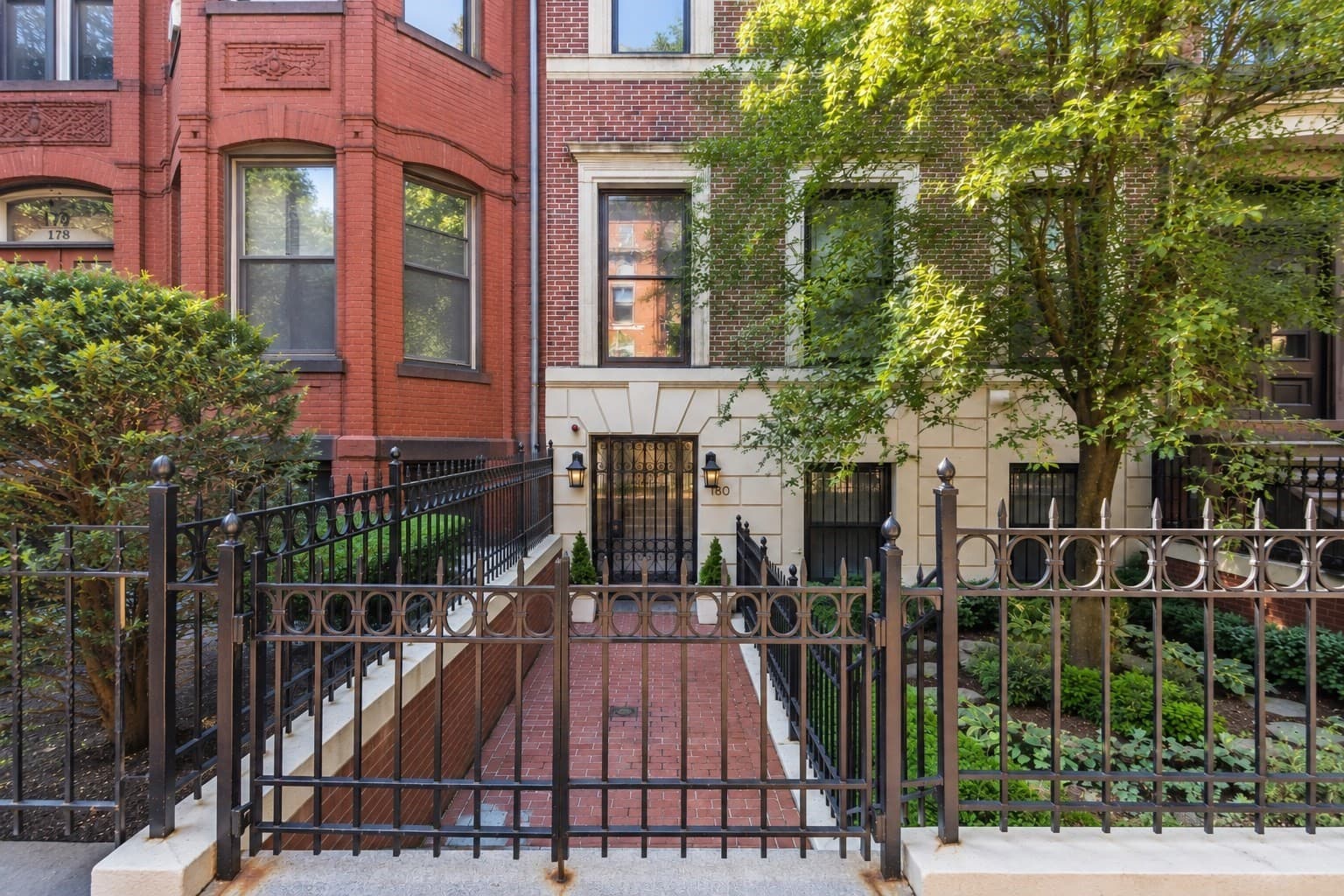 180 Marlborough St. # 1, Boston MA 02116