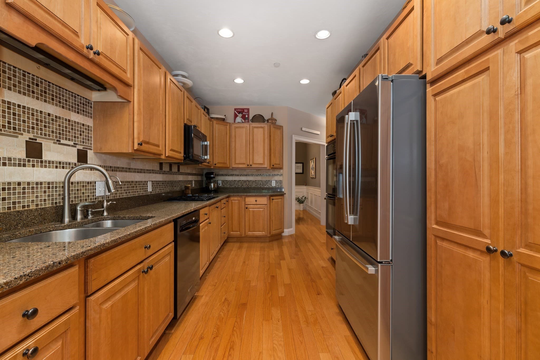Condominium at 1 Pine Ridge Dr # 2, Medway MA 02053, Medway, photo 11 of 33