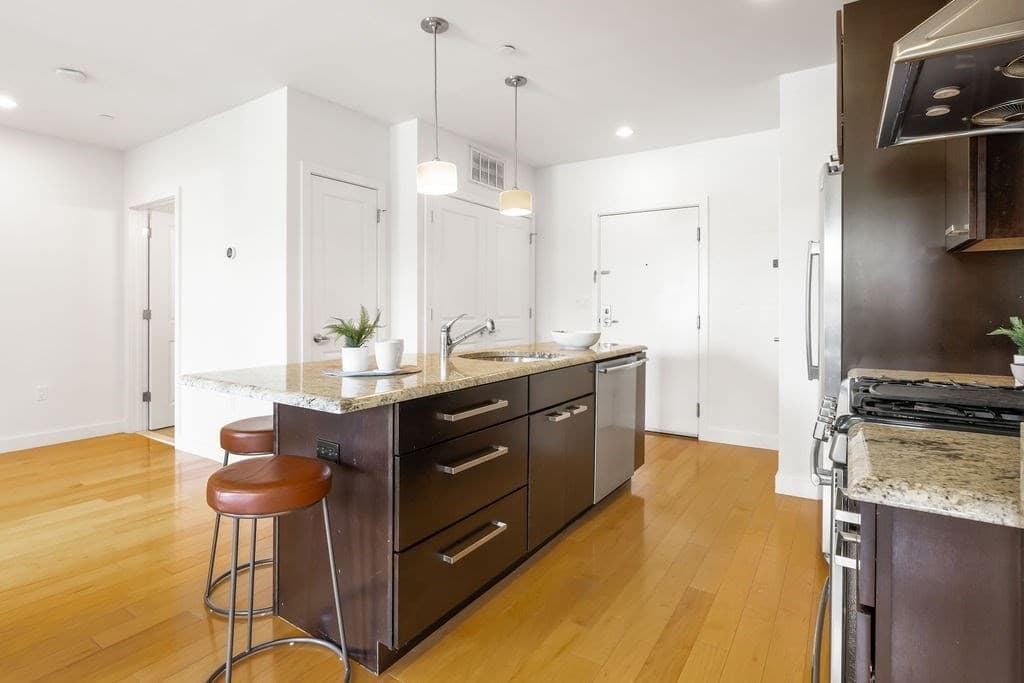 Condominium at 65 Beacon St # 403, Somerville MA 02143, Somerville, photo 7 of 21