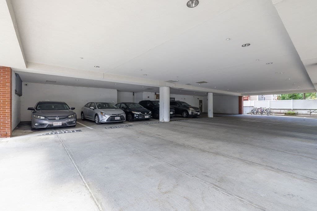 Condominium at 65 Beacon St # 403, Somerville MA 02143, Somerville, photo 18 of 21