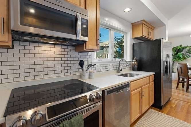 Condominium at 181 Cedar St # 2, Somerville MA 02145, Somerville, photo 8 of 42