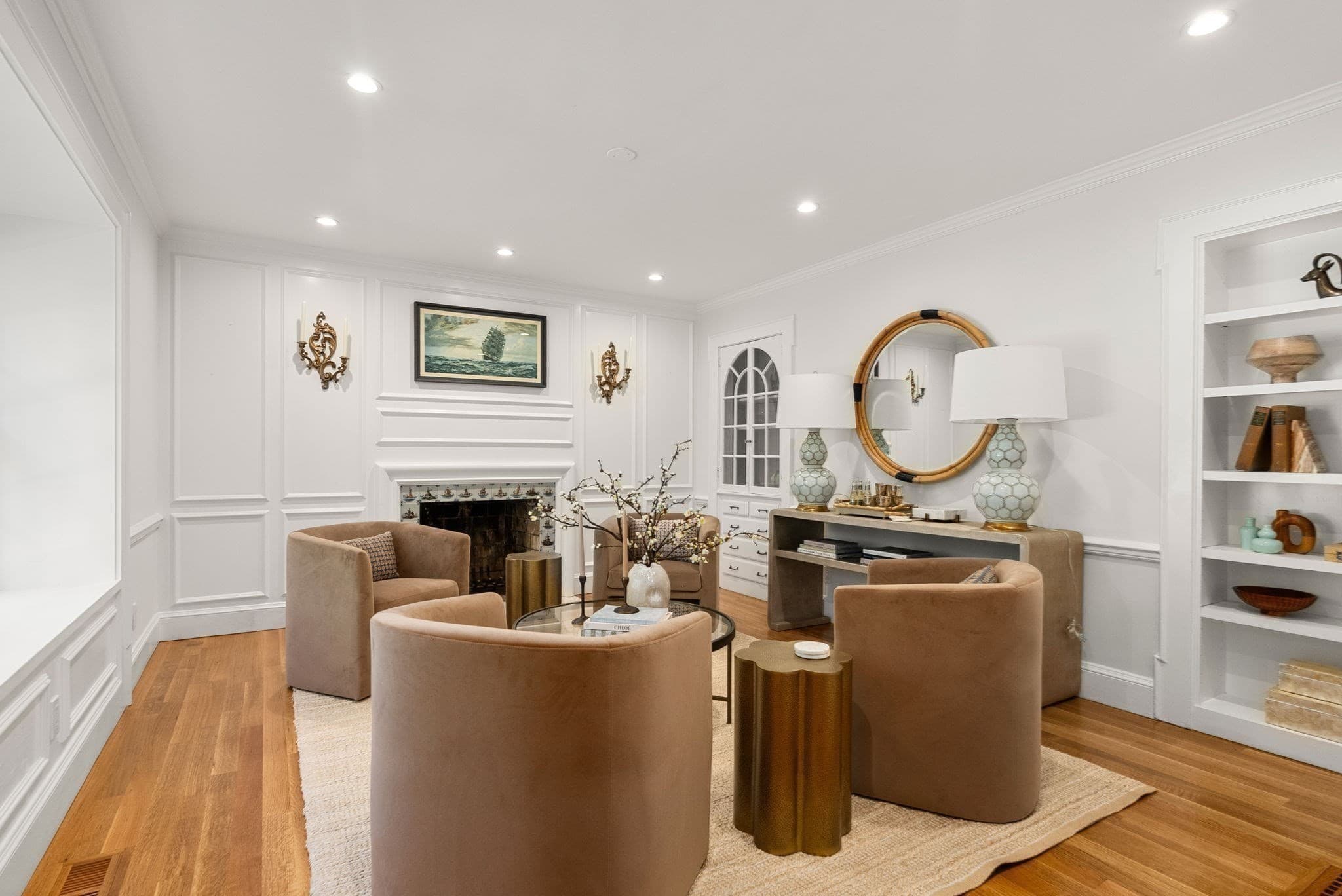 Single Family Residence at 1 Kenilworth Circle, Wellesley MA 02482, Wellesley, photo 7 of 36