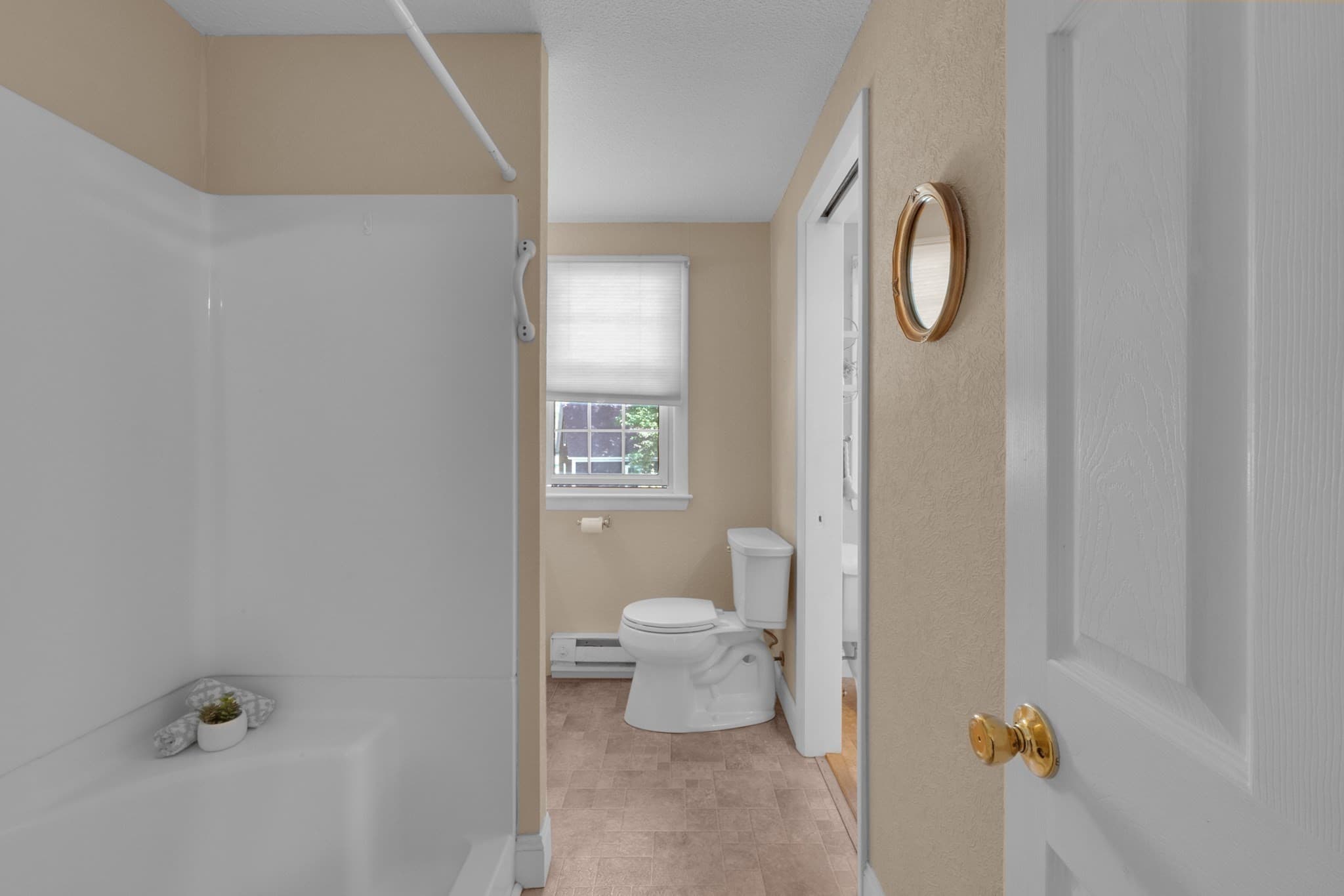 Single Family Residence at 401 Cross St, Boylston MA 01505, Boylston, photo 13 of 39