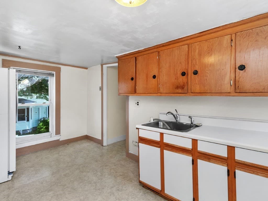 Multi Family at 32 Vernon Street, Waltham MA 02453, Waltham, photo 16 of 34