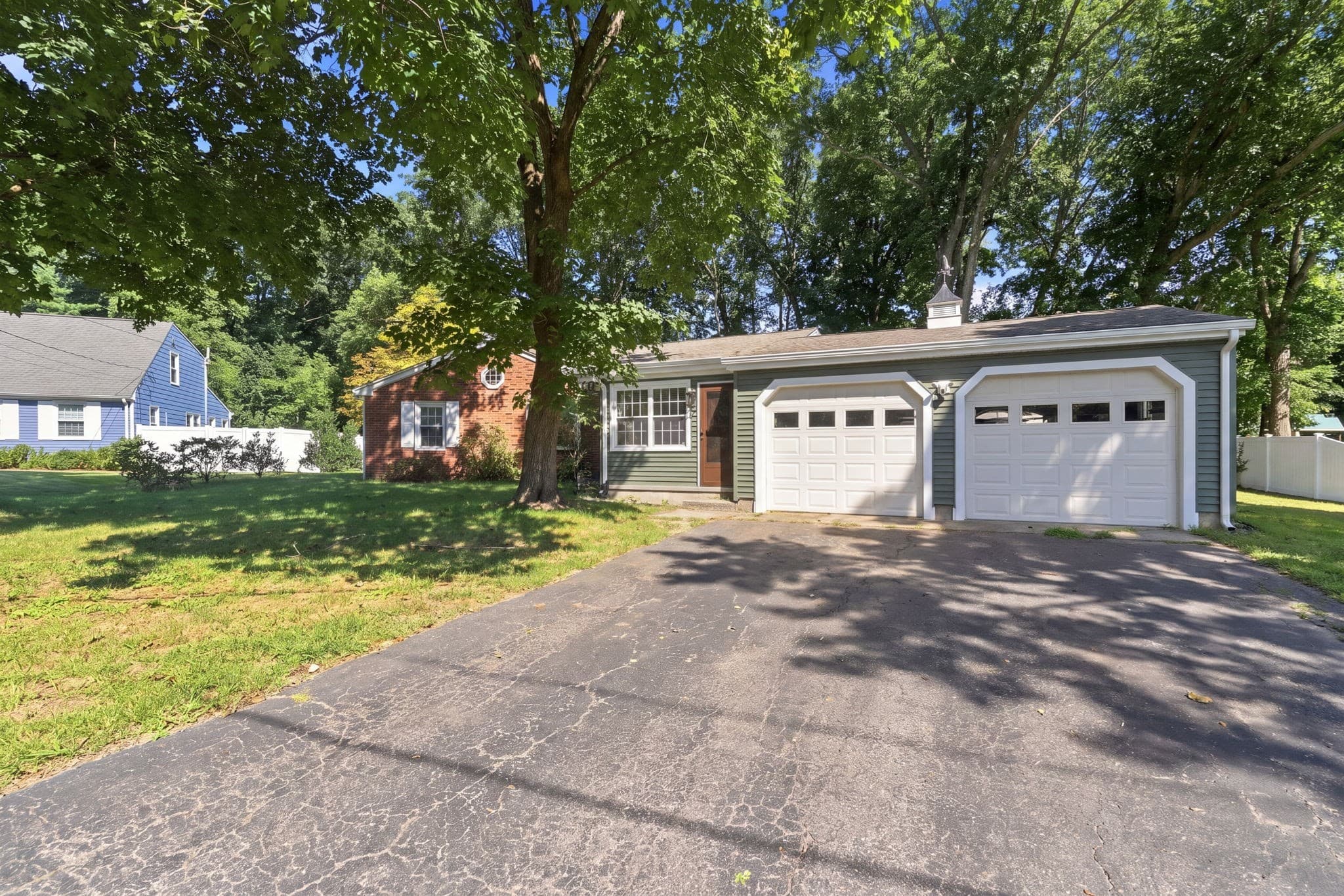95 Thomas Leighton Blvd, Cumberland RI 02864