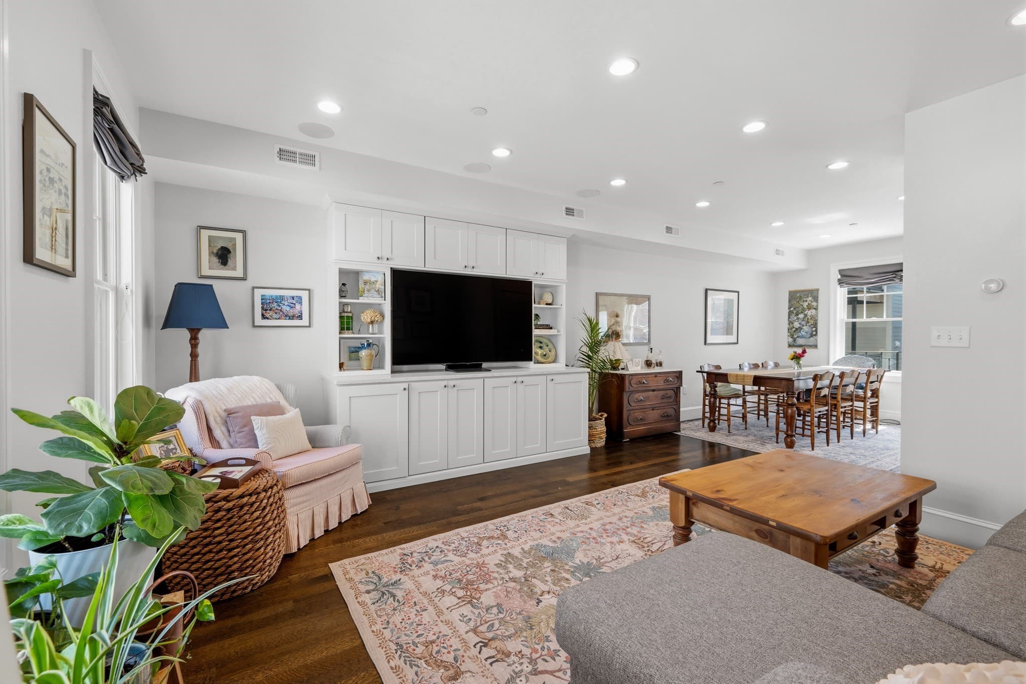Condominium at 213 W 5th St # 2, Boston MA 02127, Boston, photo 7 of 25