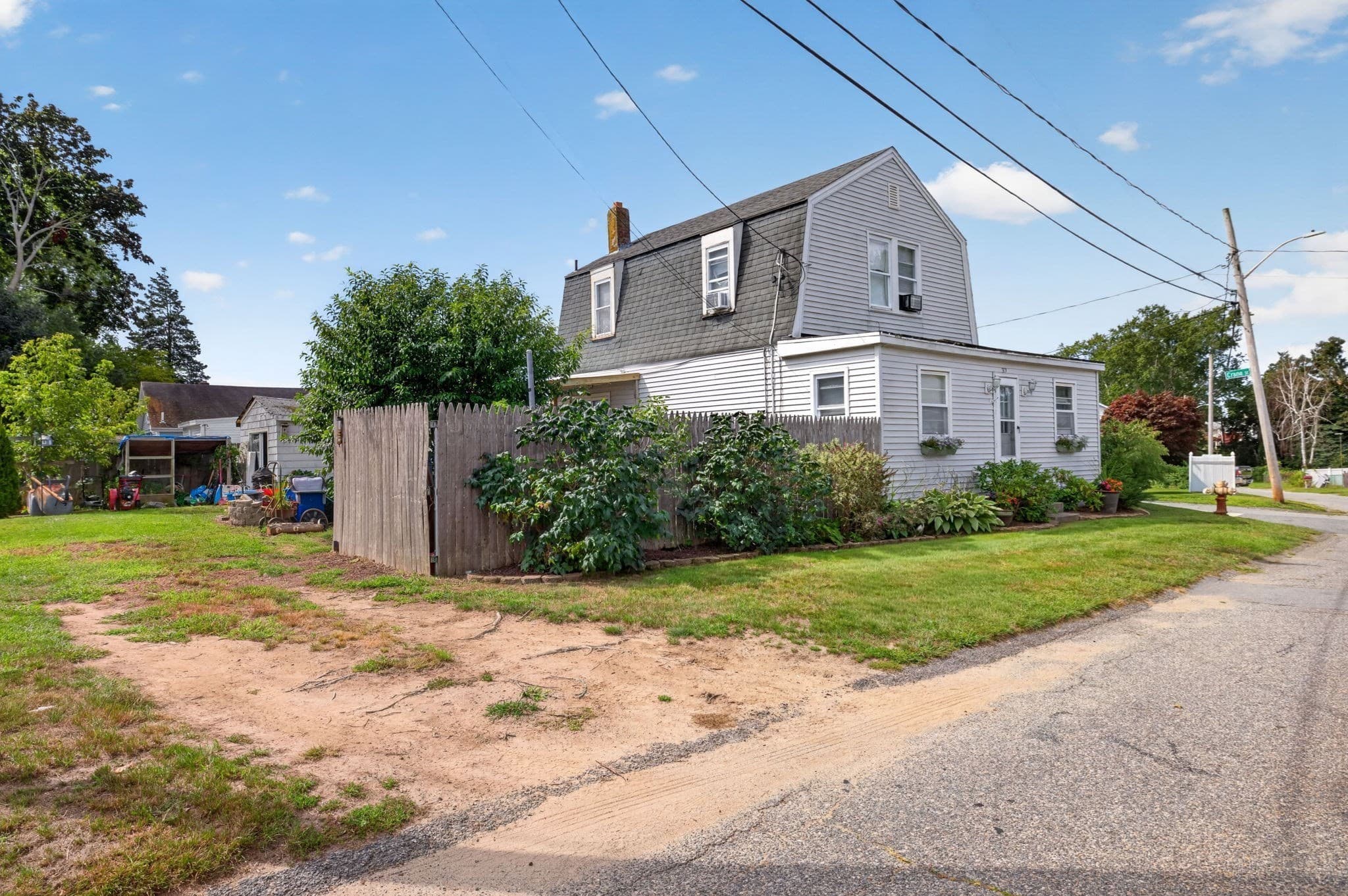 Single Family Residence at 32 Gardner Ave, Swansea MA 02777, Swansea, photo 3 of 27