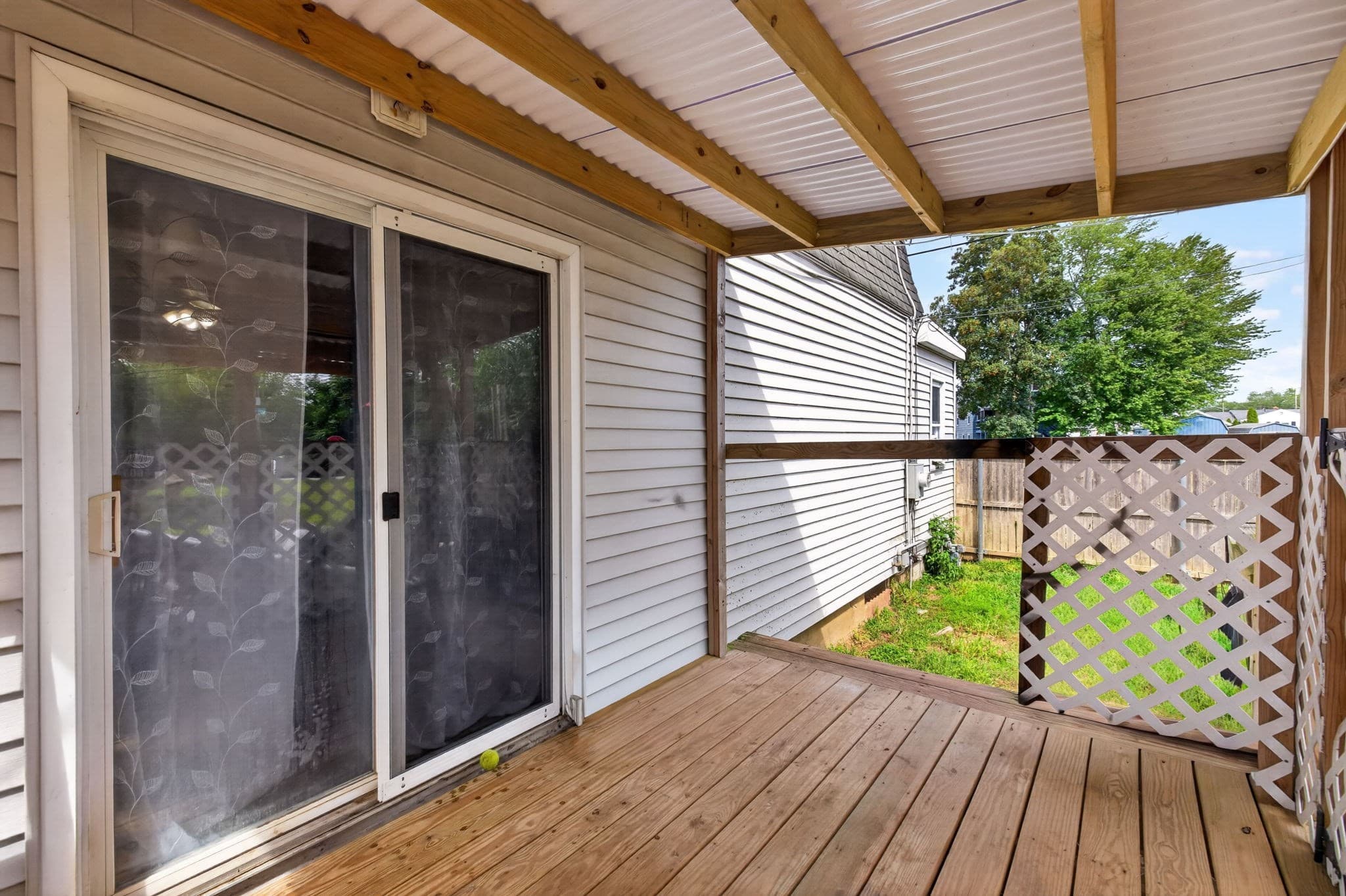 Single Family Residence at 32 Gardner Ave, Swansea MA 02777, Swansea, photo 25 of 27