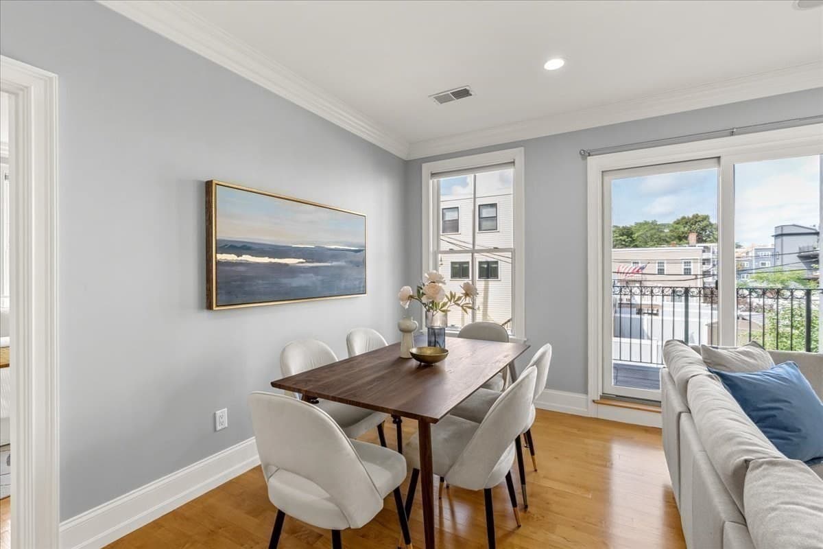 Condominium at 37 P Street # 3, Boston MA 02127, photo 17 of 36