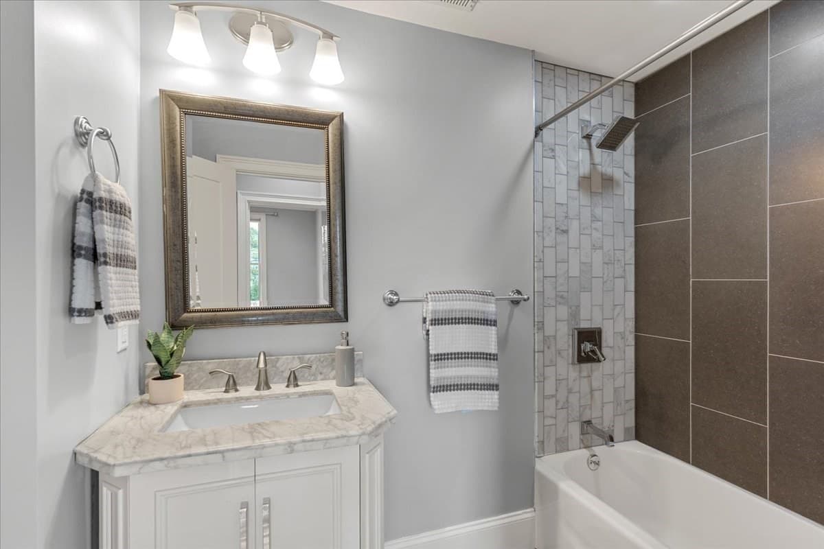 Condominium at 37 P Street # 3, Boston MA 02127, photo 28 of 36