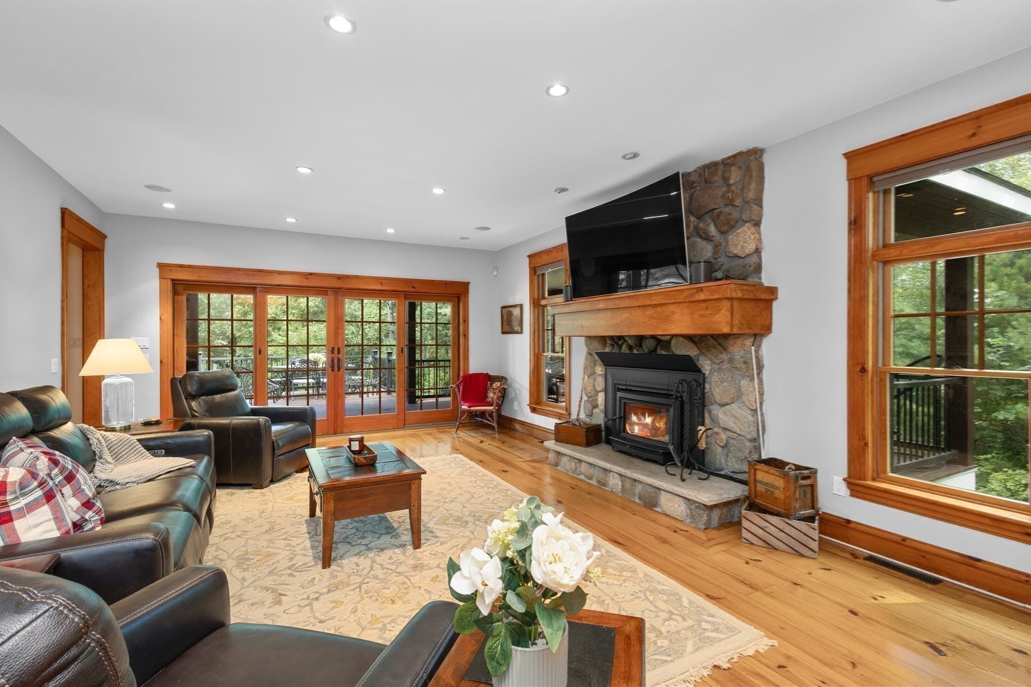 Single Family Residence at 3 Lealand Peck Dr, Wrentham MA 02093, Wrentham, photo 13 of 42