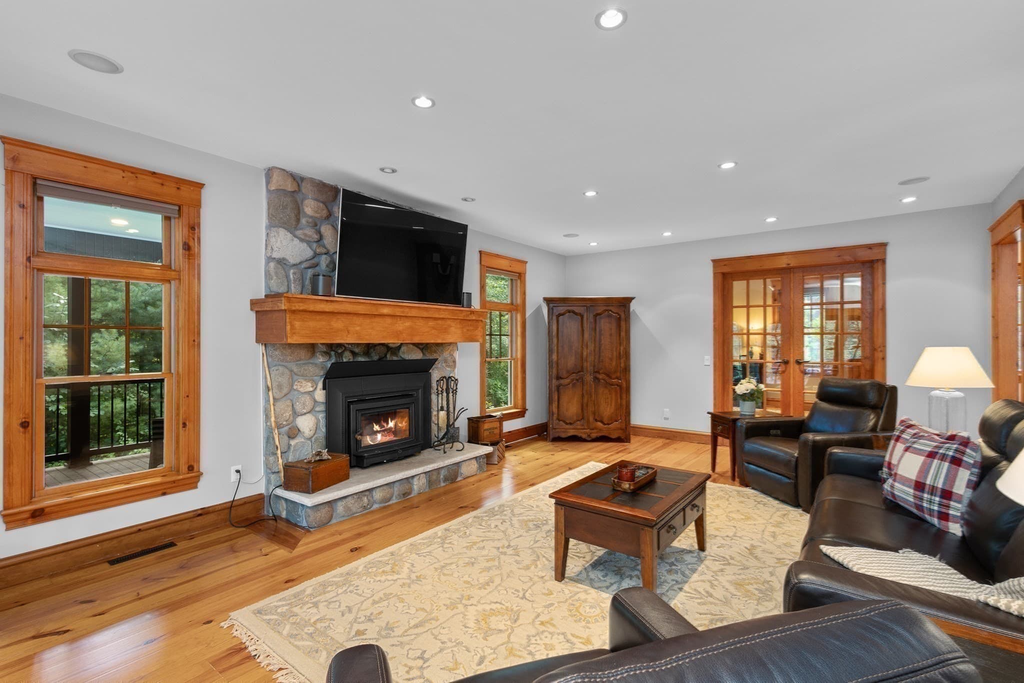Single Family Residence at 3 Lealand Peck Dr, Wrentham MA 02093, Wrentham, photo 14 of 42