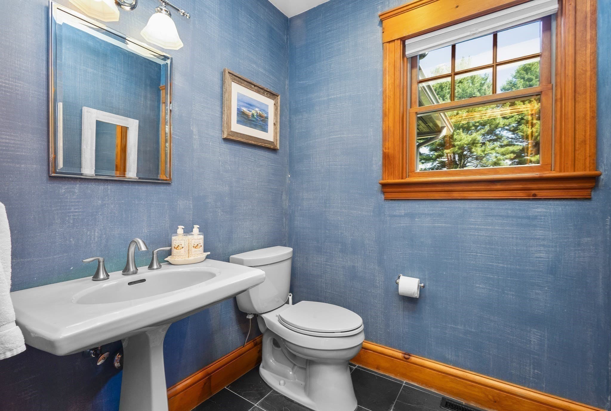 Single Family Residence at 3 Lealand Peck Dr, Wrentham MA 02093, Wrentham, photo 18 of 42