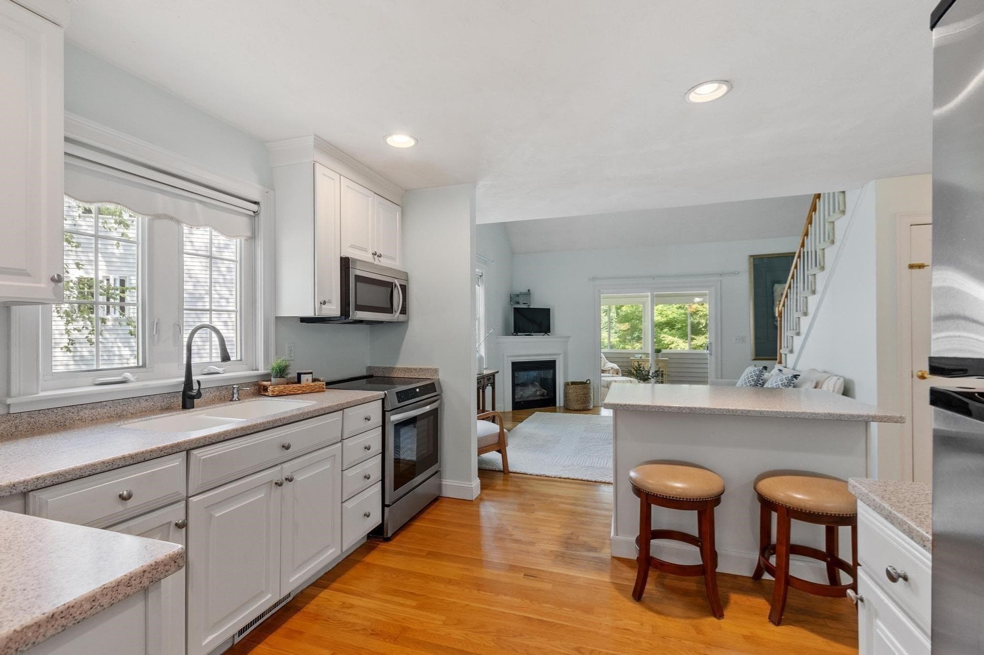 Condominium at 100 Summer Rd. # 100, Boxborough MA 01719, Boxborough, photo 10 of 41