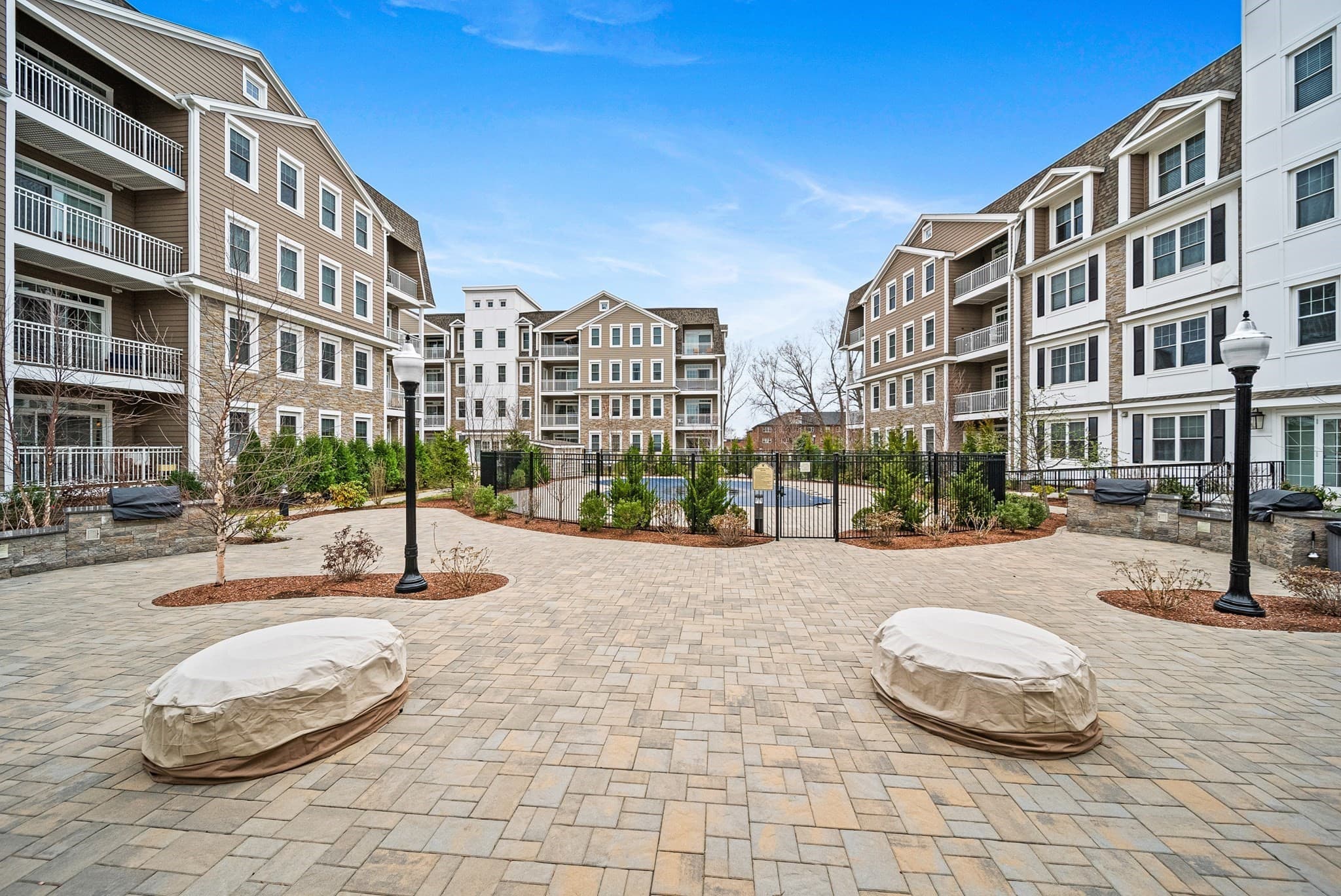 Condominium at 320 Middlesex Ave # F406, Medford MA 02155, Medford, photo 2 of 33
