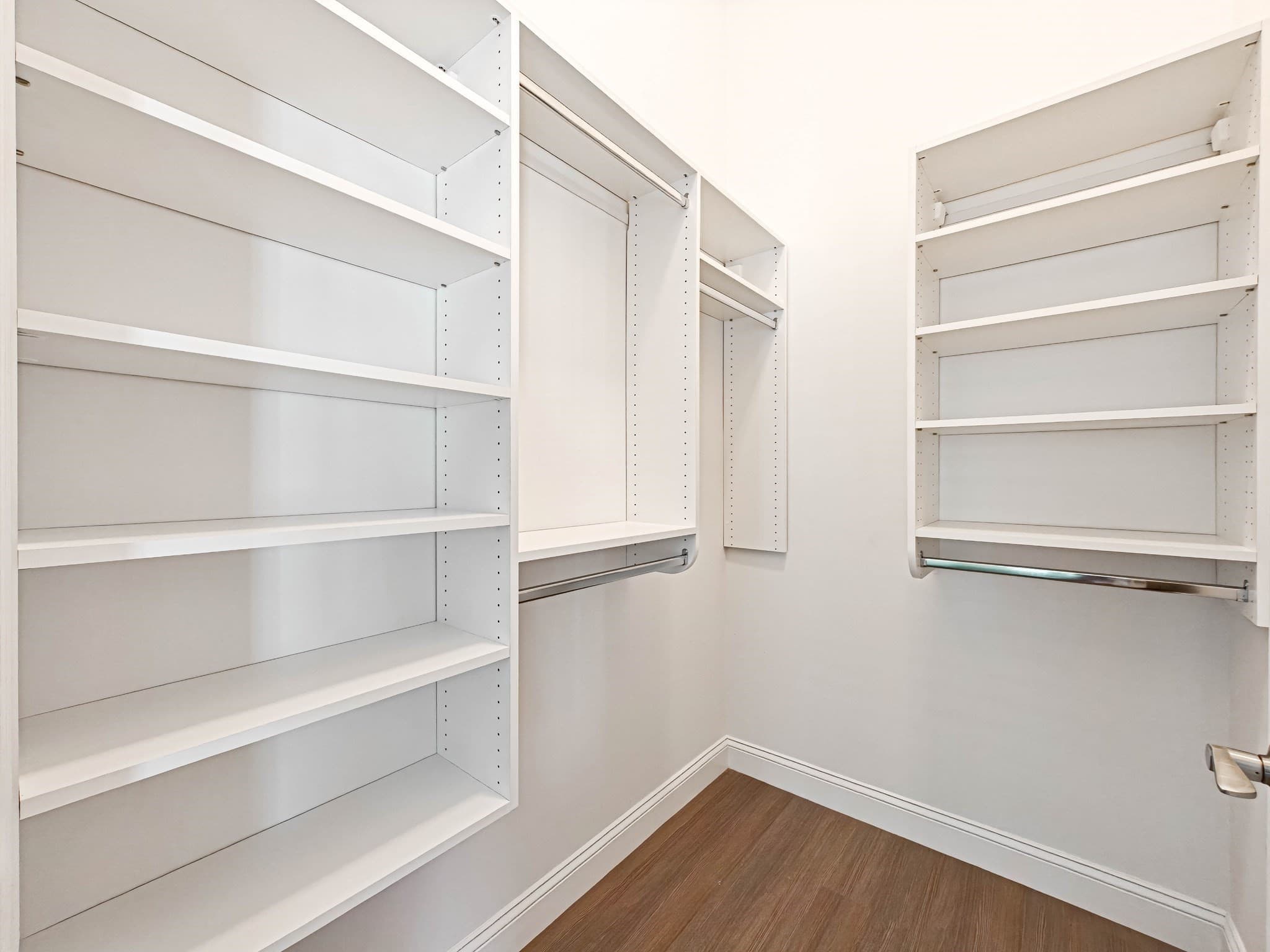 Condominium at 320 Middlesex Ave # F406, Medford MA 02155, Medford, photo 13 of 33
