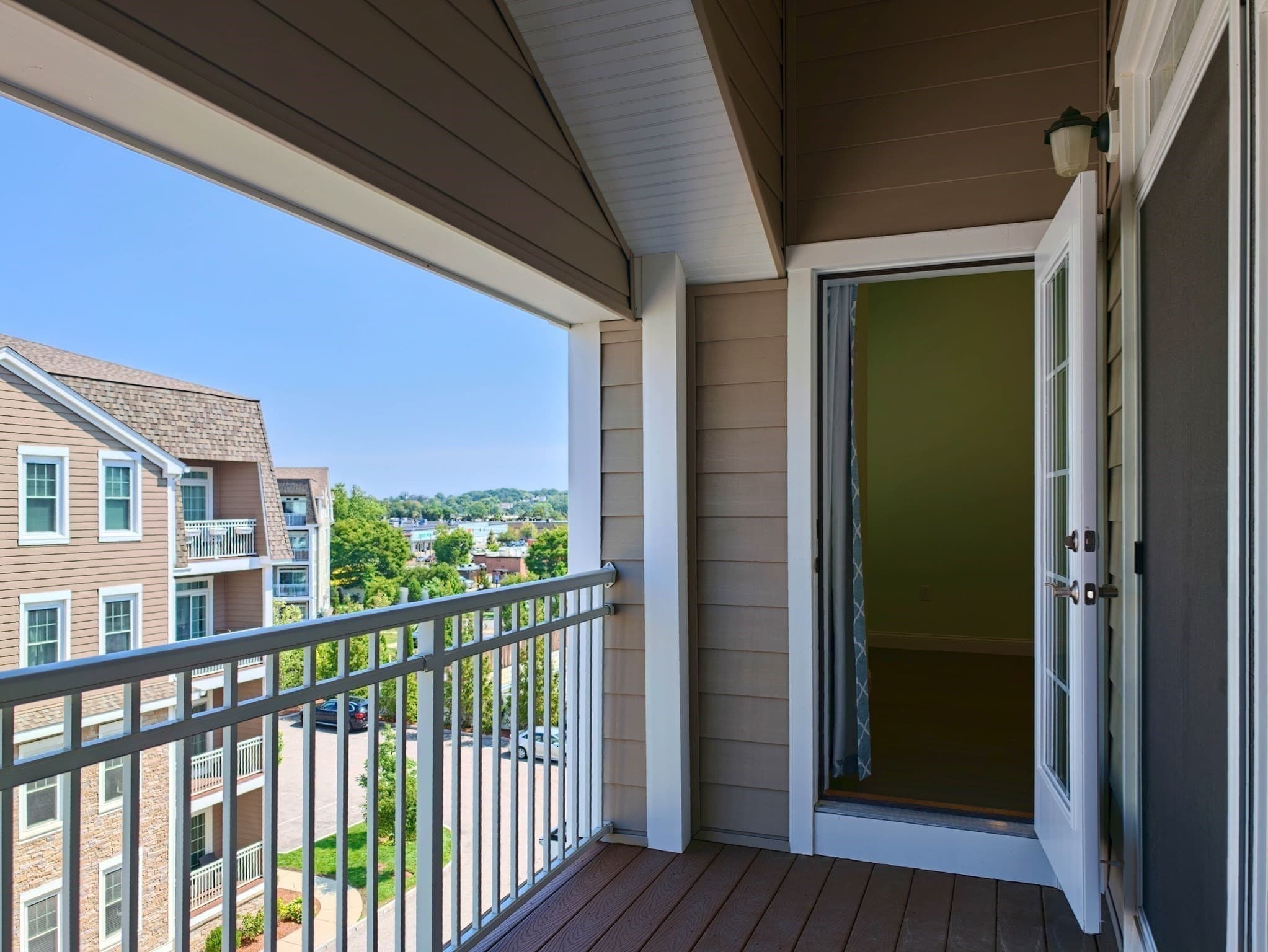 Condominium at 320 Middlesex Ave # F406, Medford MA 02155, Medford, photo 17 of 33