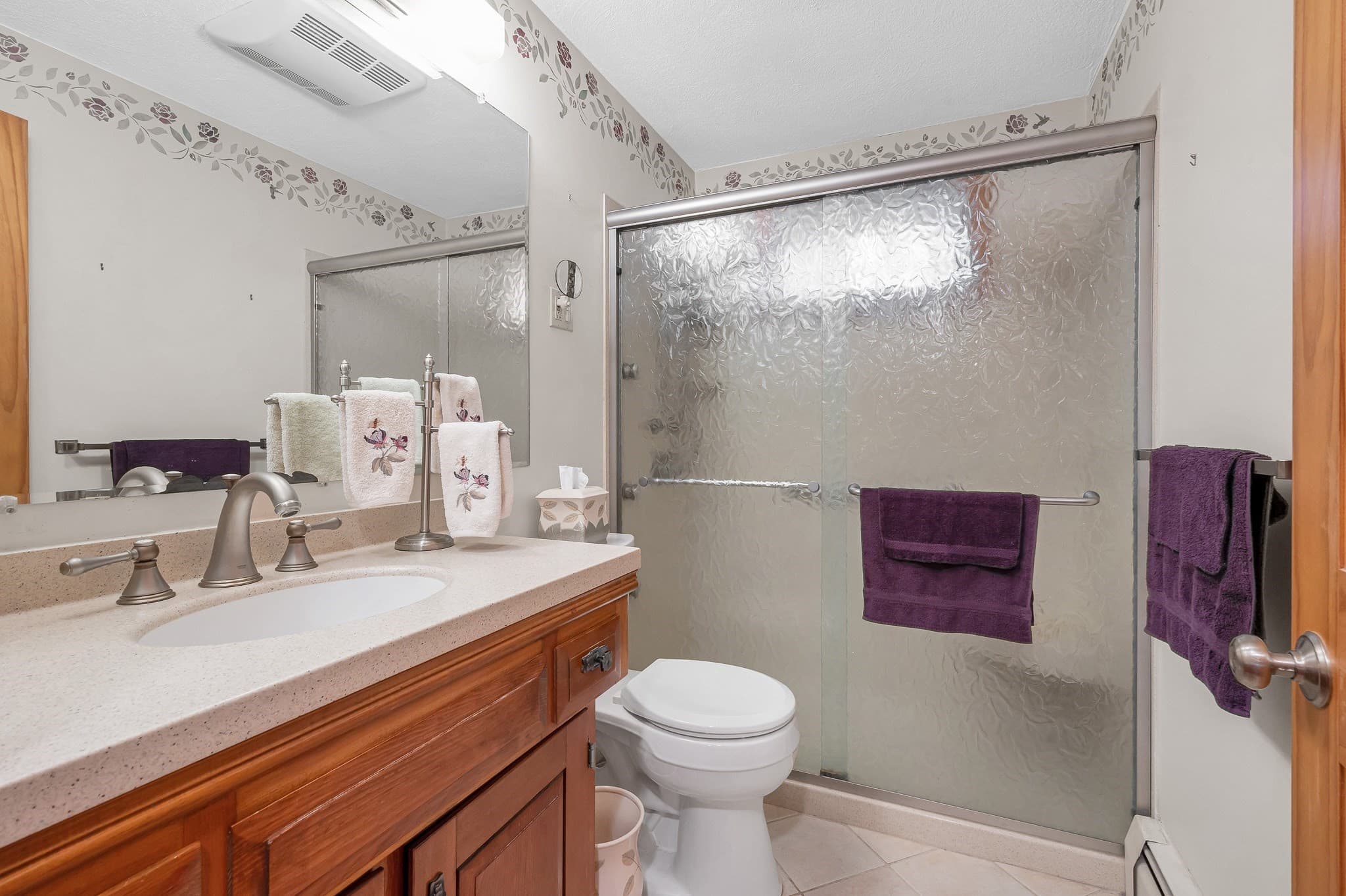 Single Family Residence at 41 Mascuppic Trail, Tyngsborough MA 01879, Tyngsborough, photo 13 of 41