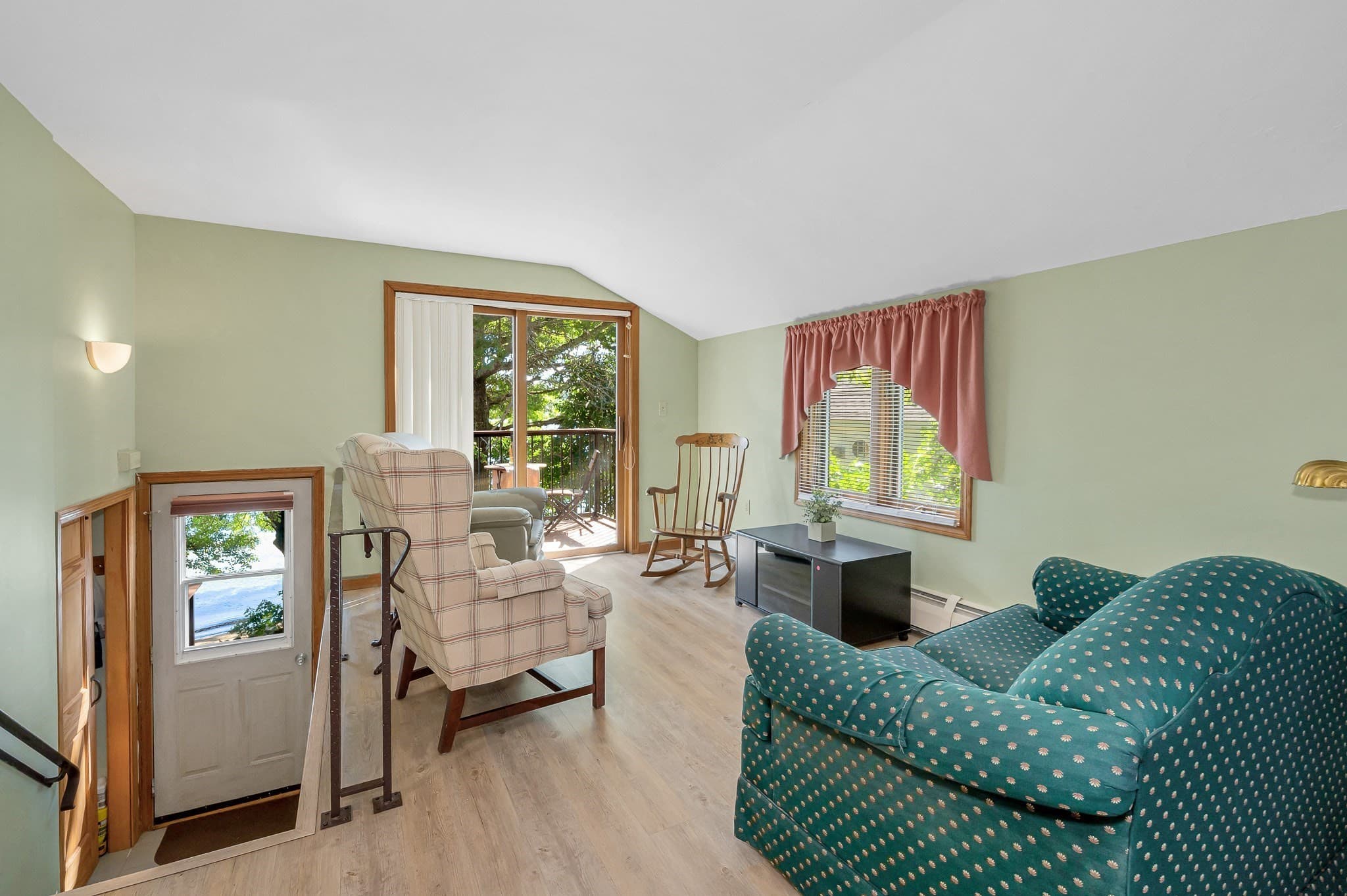 Single Family Residence at 41 Mascuppic Trail, Tyngsborough MA 01879, Tyngsborough, photo 16 of 41