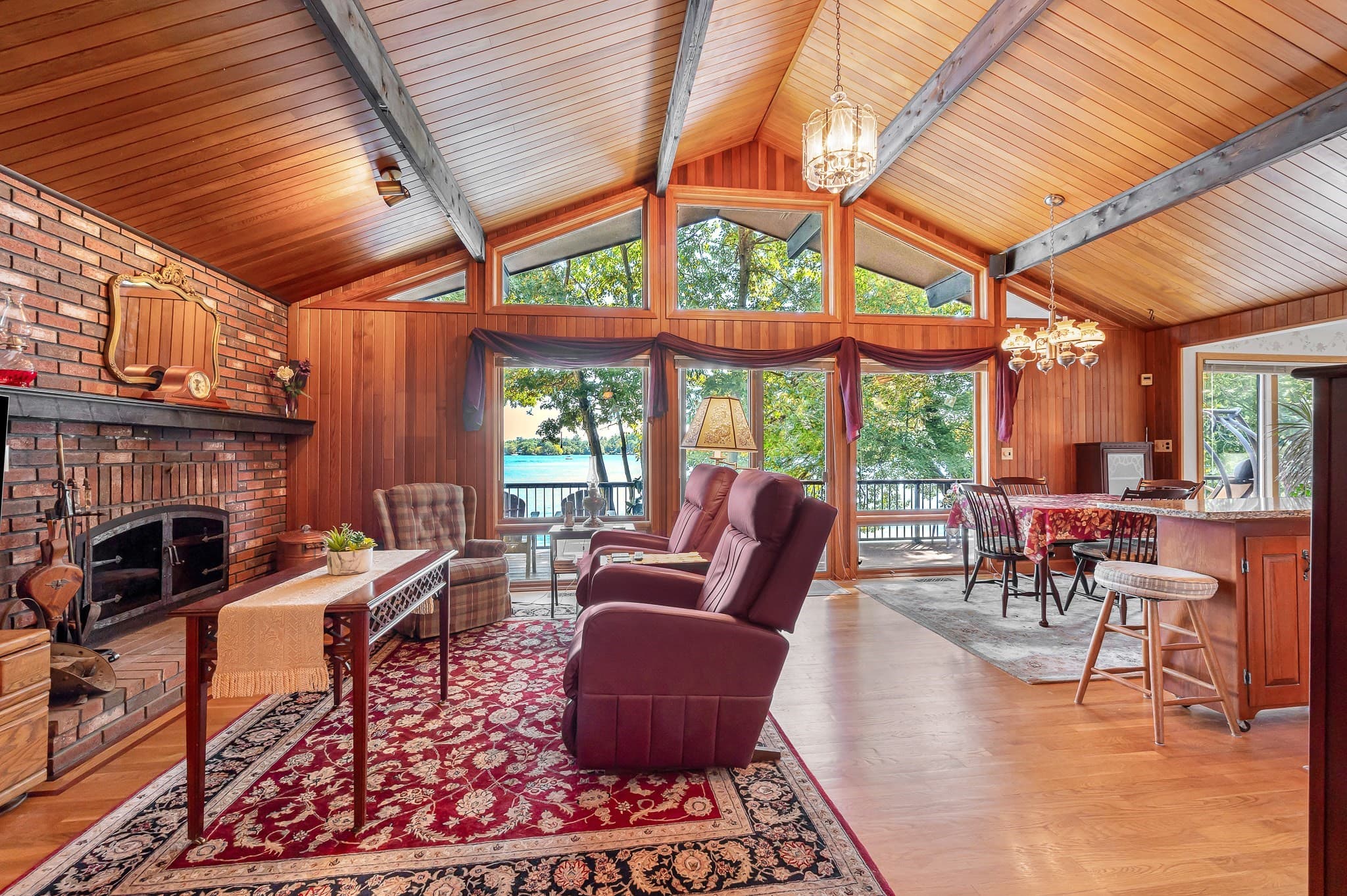 Single Family Residence at 41 Mascuppic Trail, Tyngsborough MA 01879, Tyngsborough, photo 8 of 41