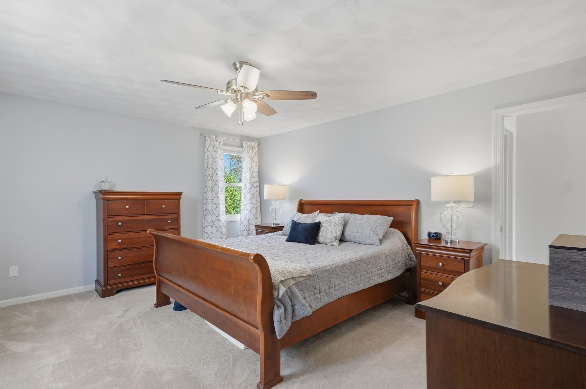 Condominium at 5 Candice Court # 1, Woburn MA 01801, Woburn, photo 18 of 38