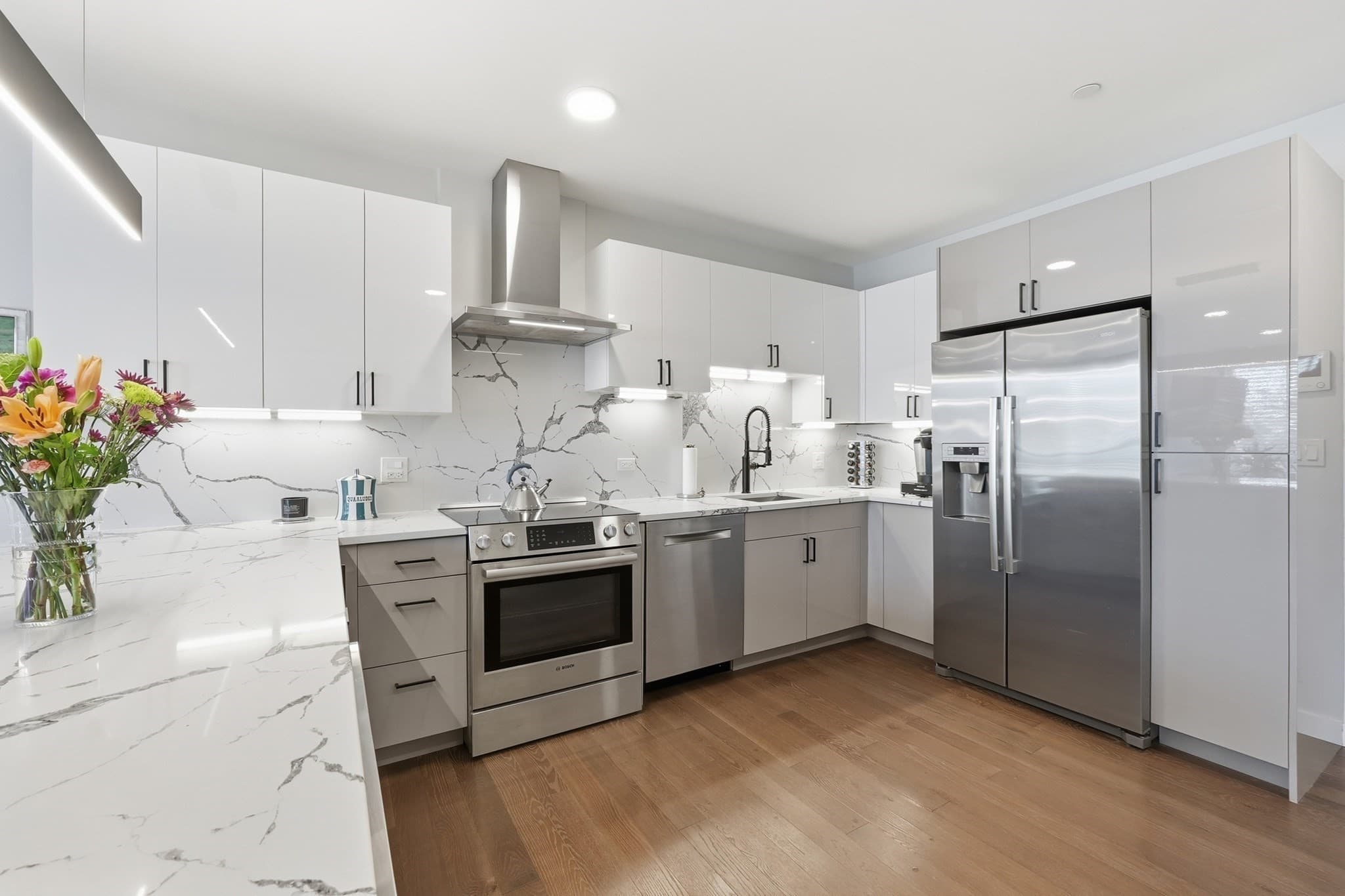 Condominium at 68 Los Angeles St, Newton MA 02458, photo 2 of 29