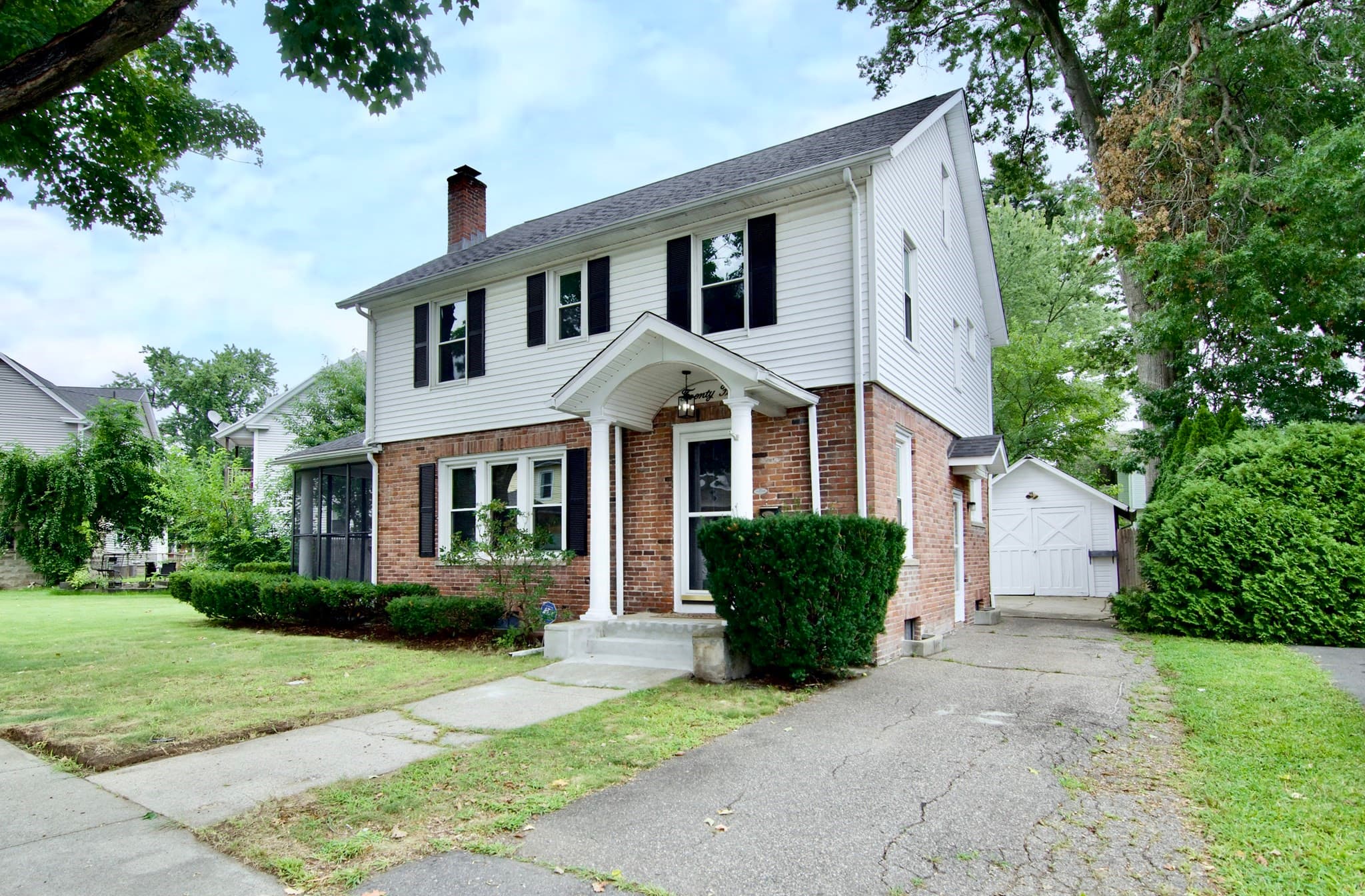 Single Family Residence at 25 Webber St, Springfield MA 01108, Springfield, photo 2 of 42