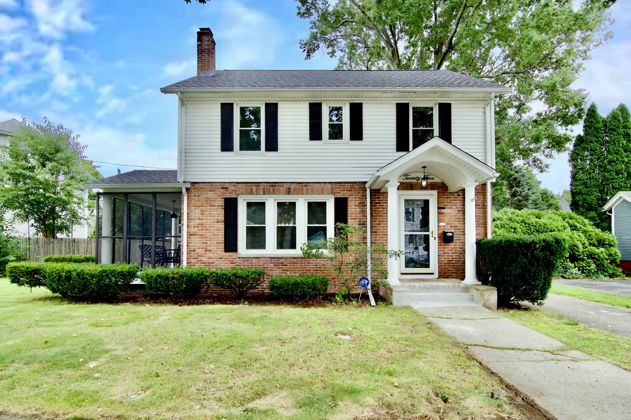 25 Webber St, Springfield MA 01108