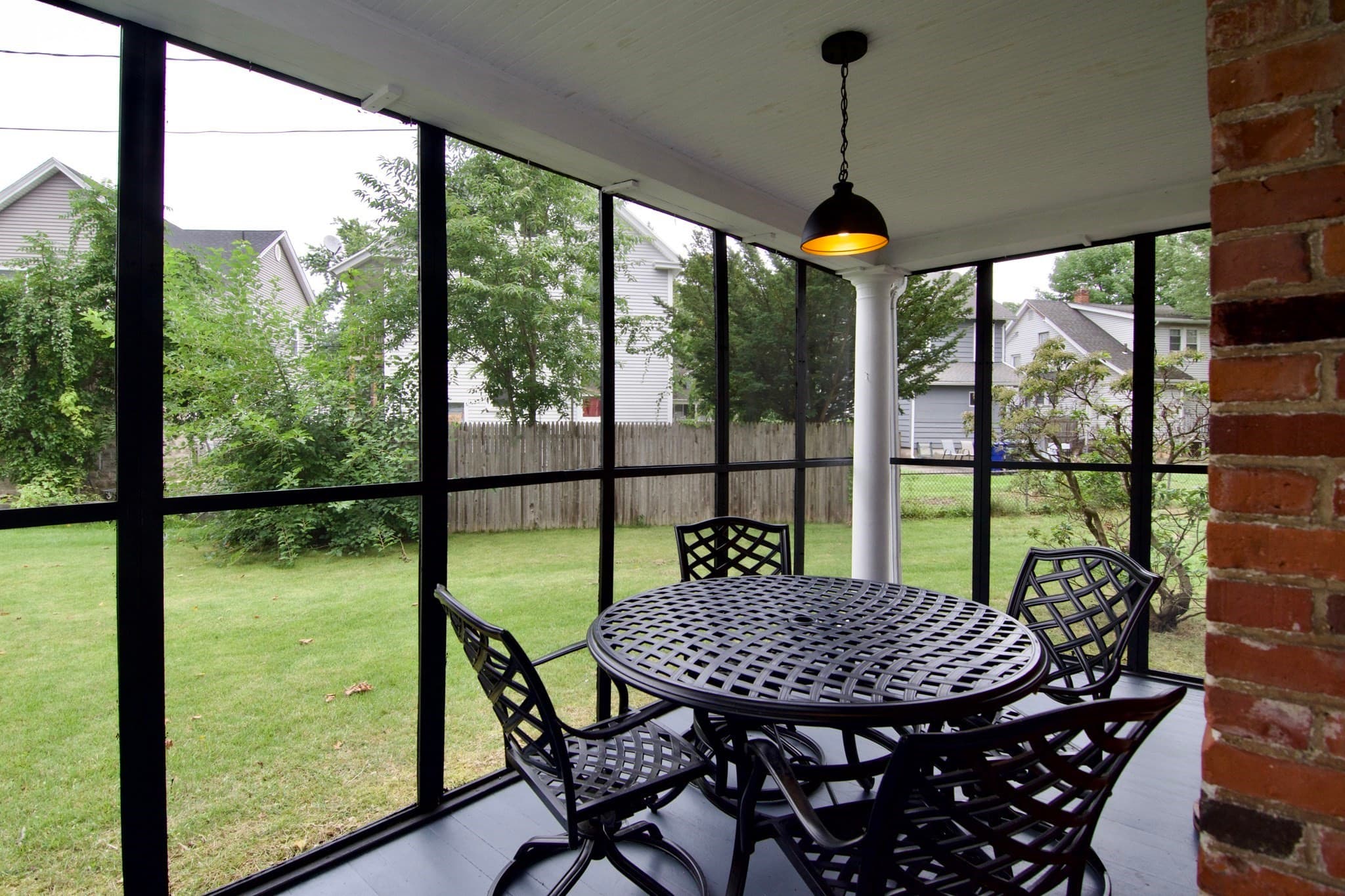 Single Family Residence at 25 Webber St, Springfield MA 01108, Springfield, photo 5 of 42