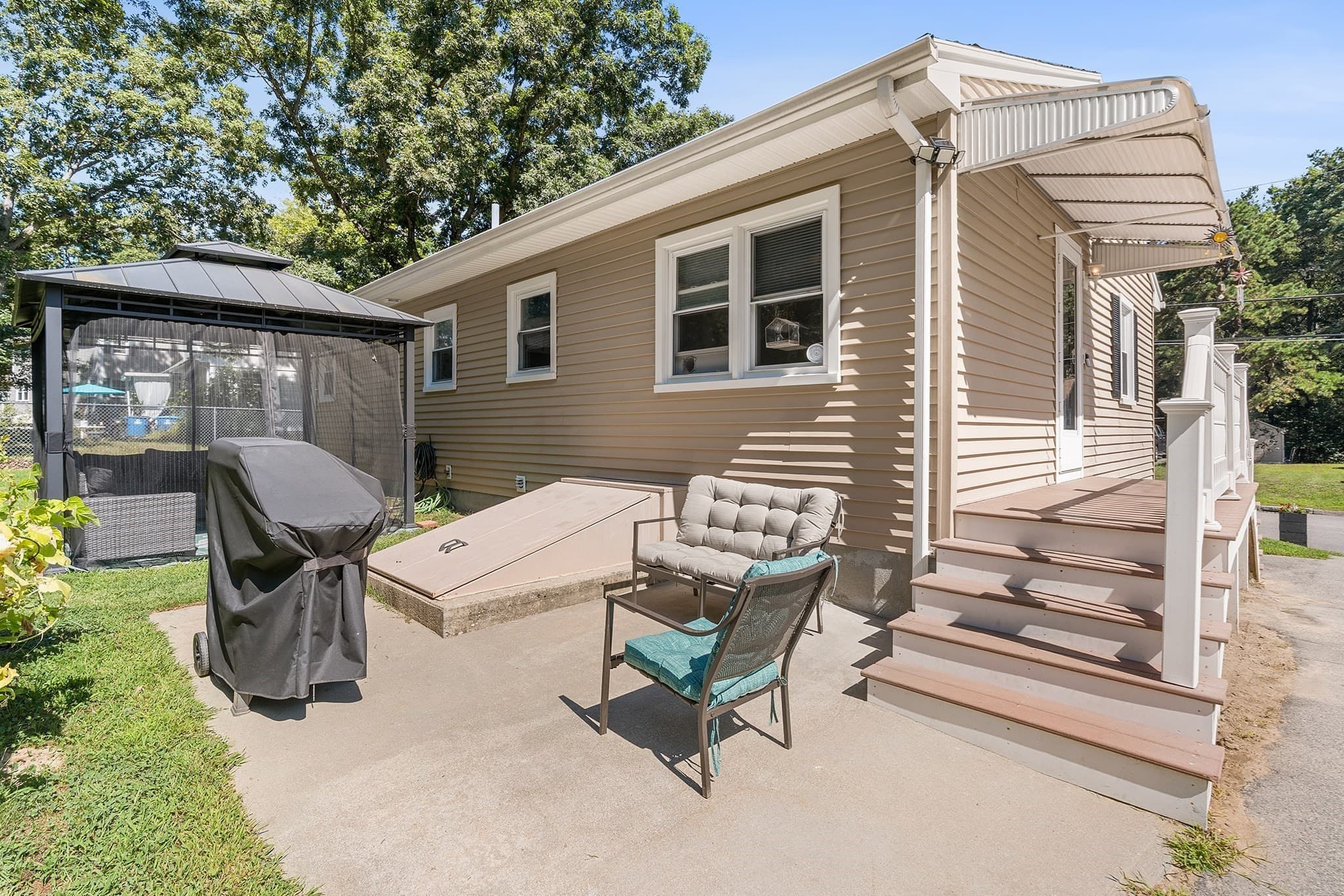 Single Family Residence at 15 Dawes St, Blackstone MA 01504, Blackstone, photo 21 of 28