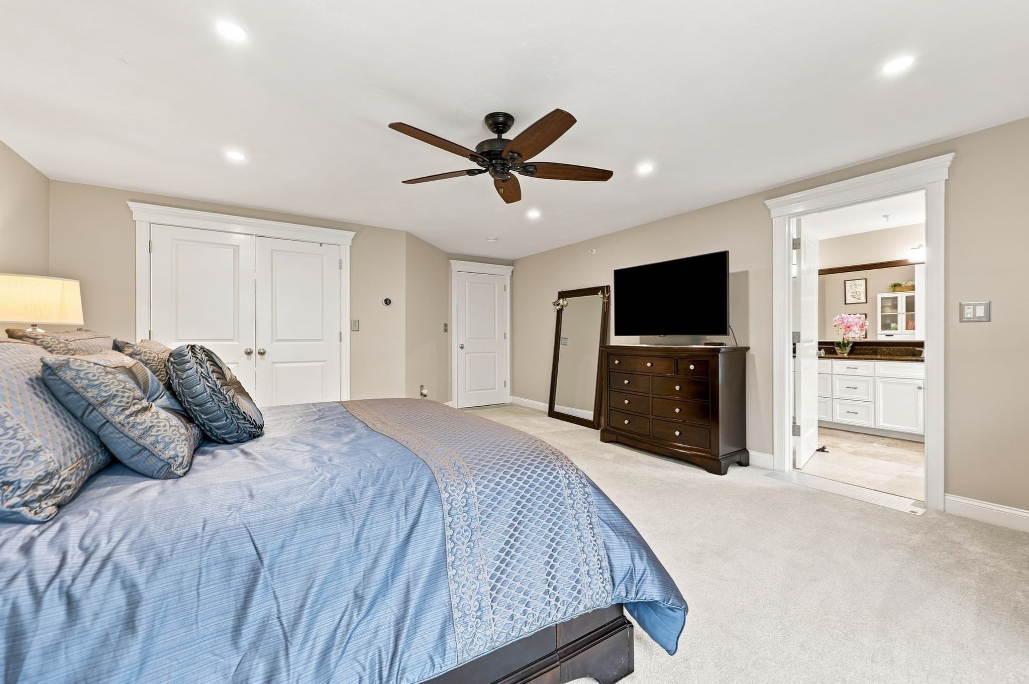 Condominium at 7 Stephen Lane Drive # 7, Bedford MA 01730, Bedford, photo 24 of 42