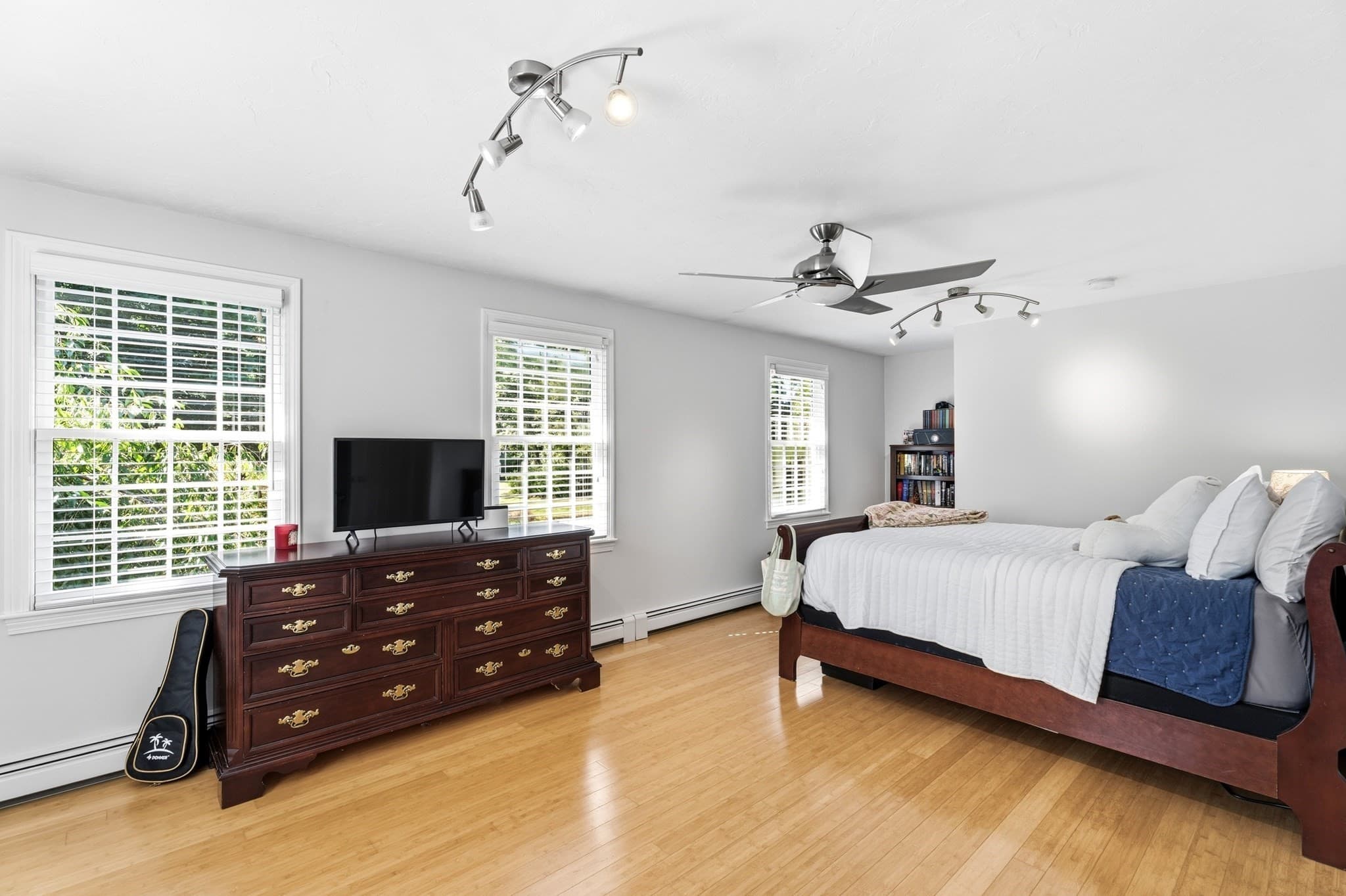 Single Family Residence at 14 King Philip Path, Mendon MA 01756, Mendon, photo 23 of 42