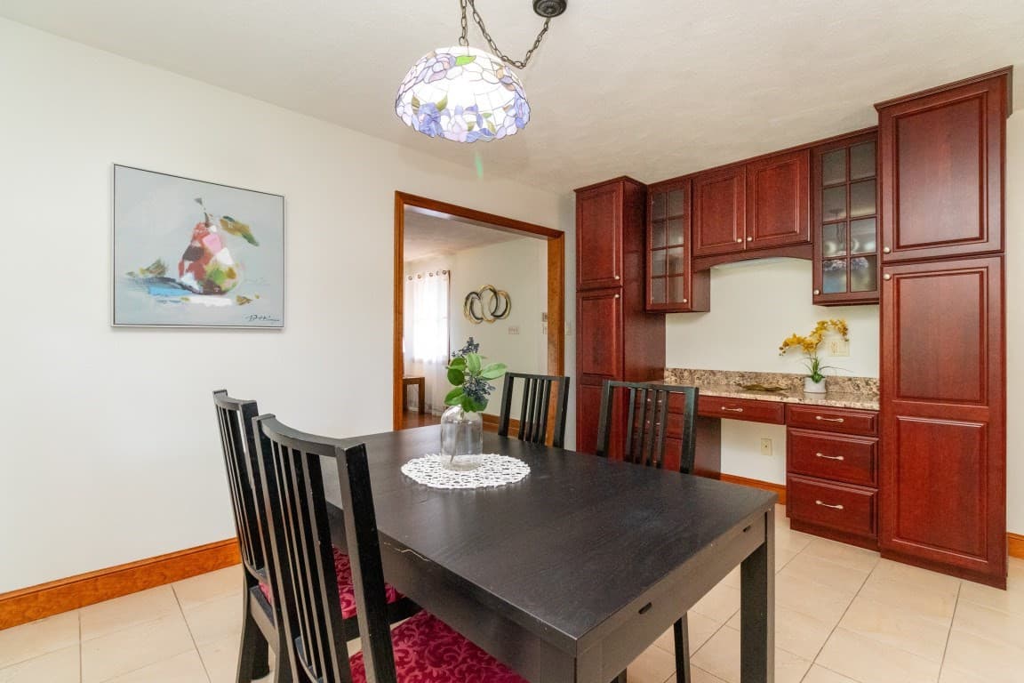 Single Family Residence at 2 Mccarthy Dr, Burlington MA 01803, Burlington, photo 18 of 42