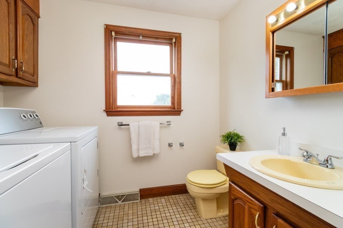 Single Family Residence at 2 Mccarthy Dr, Burlington MA 01803, Burlington, photo 21 of 42