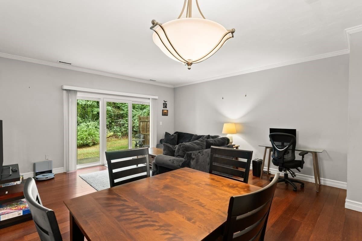 Condominium at 20 Highwood Dr # 20, Franklin MA 02038, Franklin, photo 8 of 22