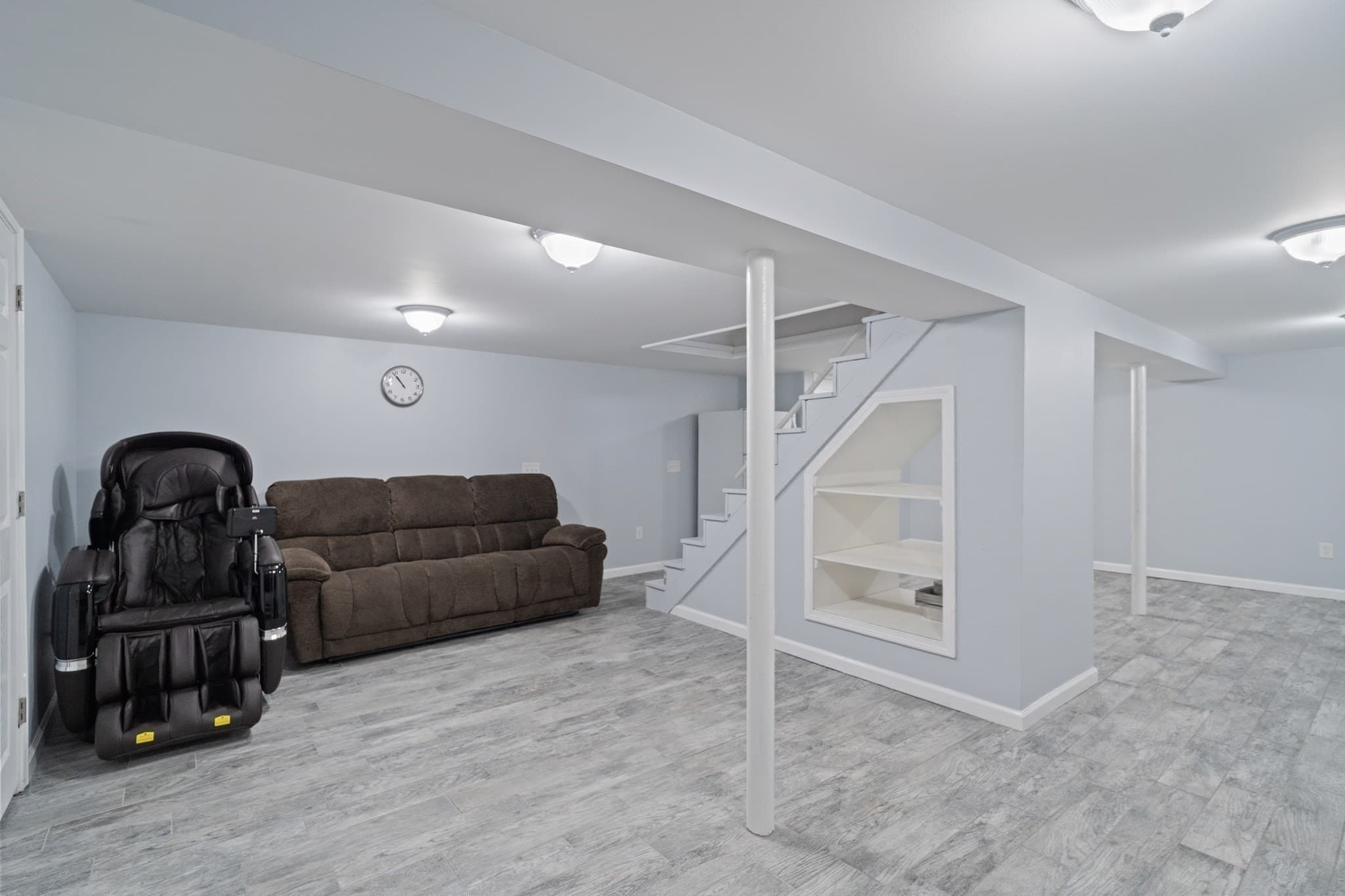 Single Family Residence at 389 Abbott St, Springfield MA 01118, Springfield, photo 21 of 37