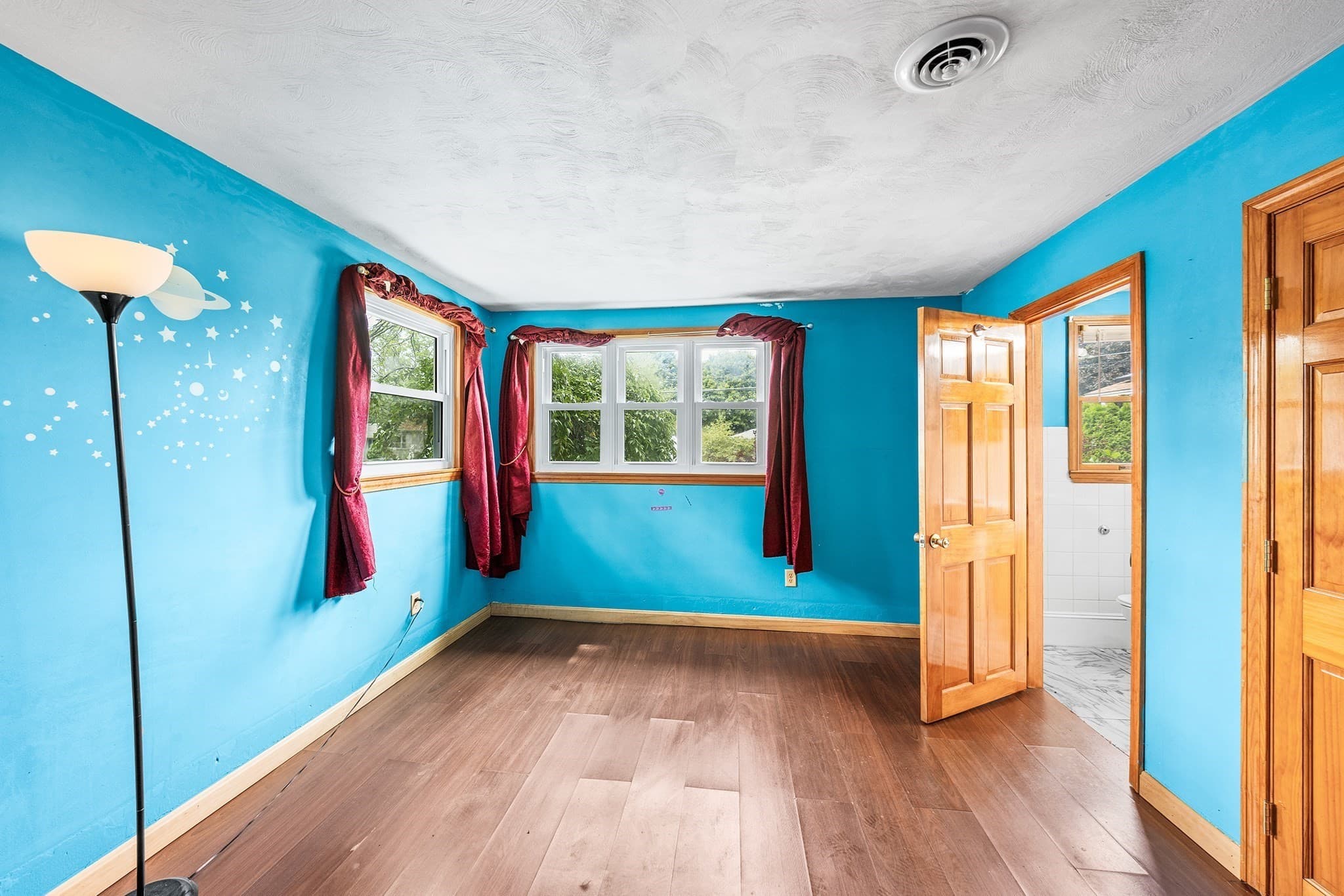 Single Family Residence at 91 Gerald Ave, Brockton MA 02302, Brockton, photo 18 of 37