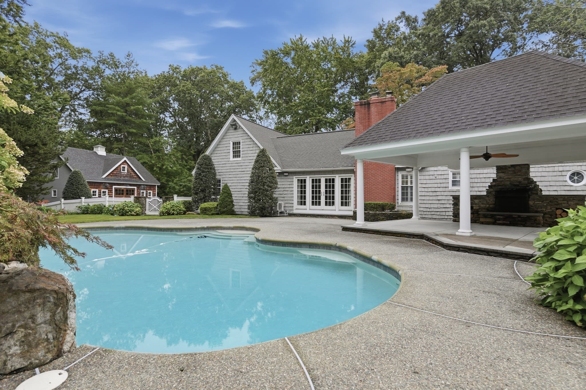 Single Family Residence at 25 Grandview Road, Chelmsford MA 01824, Chelmsford, photo 37 of 41