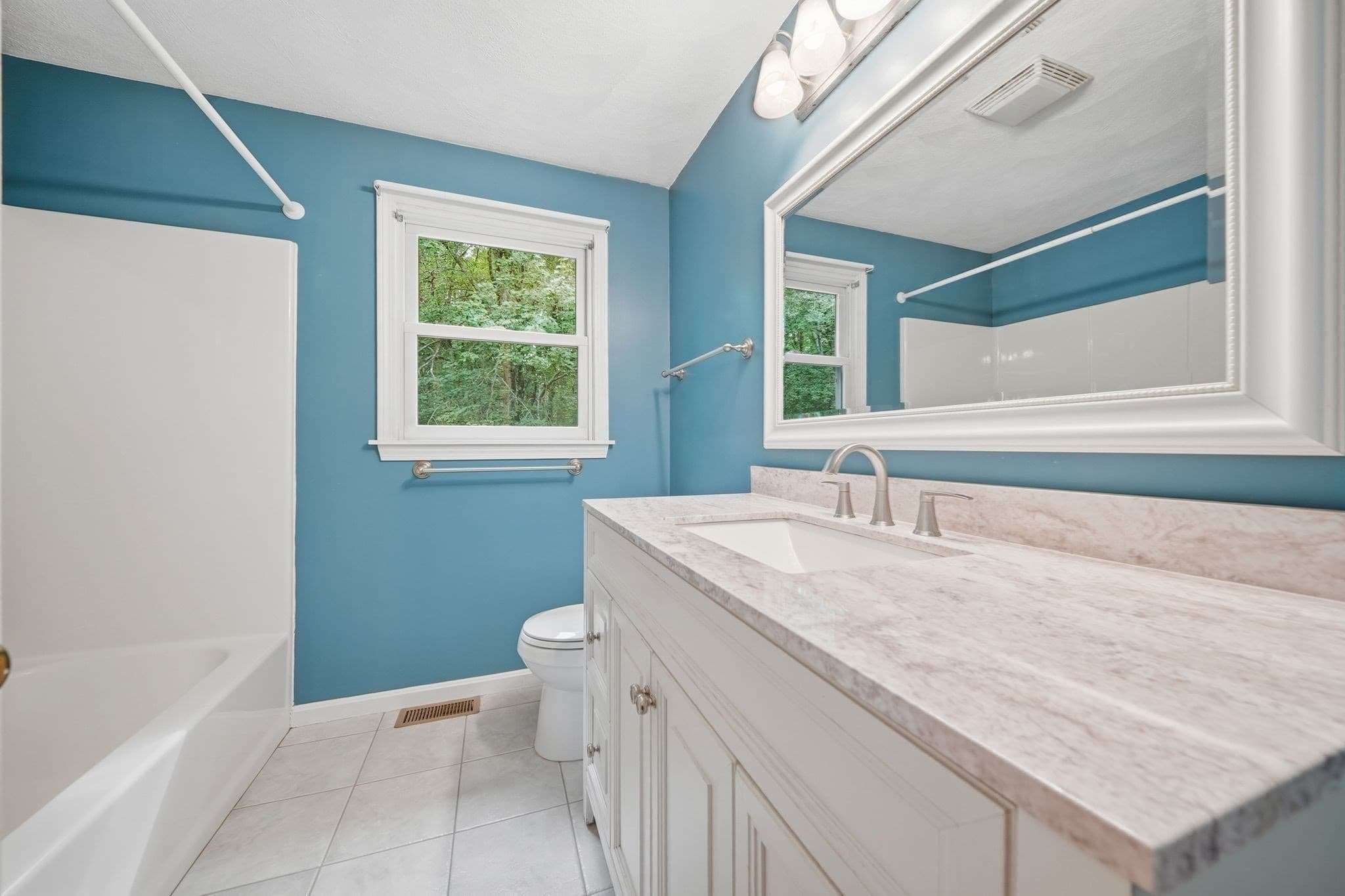 Single Family Residence at 131 Federal St, Wilmington MA 01887, Wilmington, photo 22 of 41