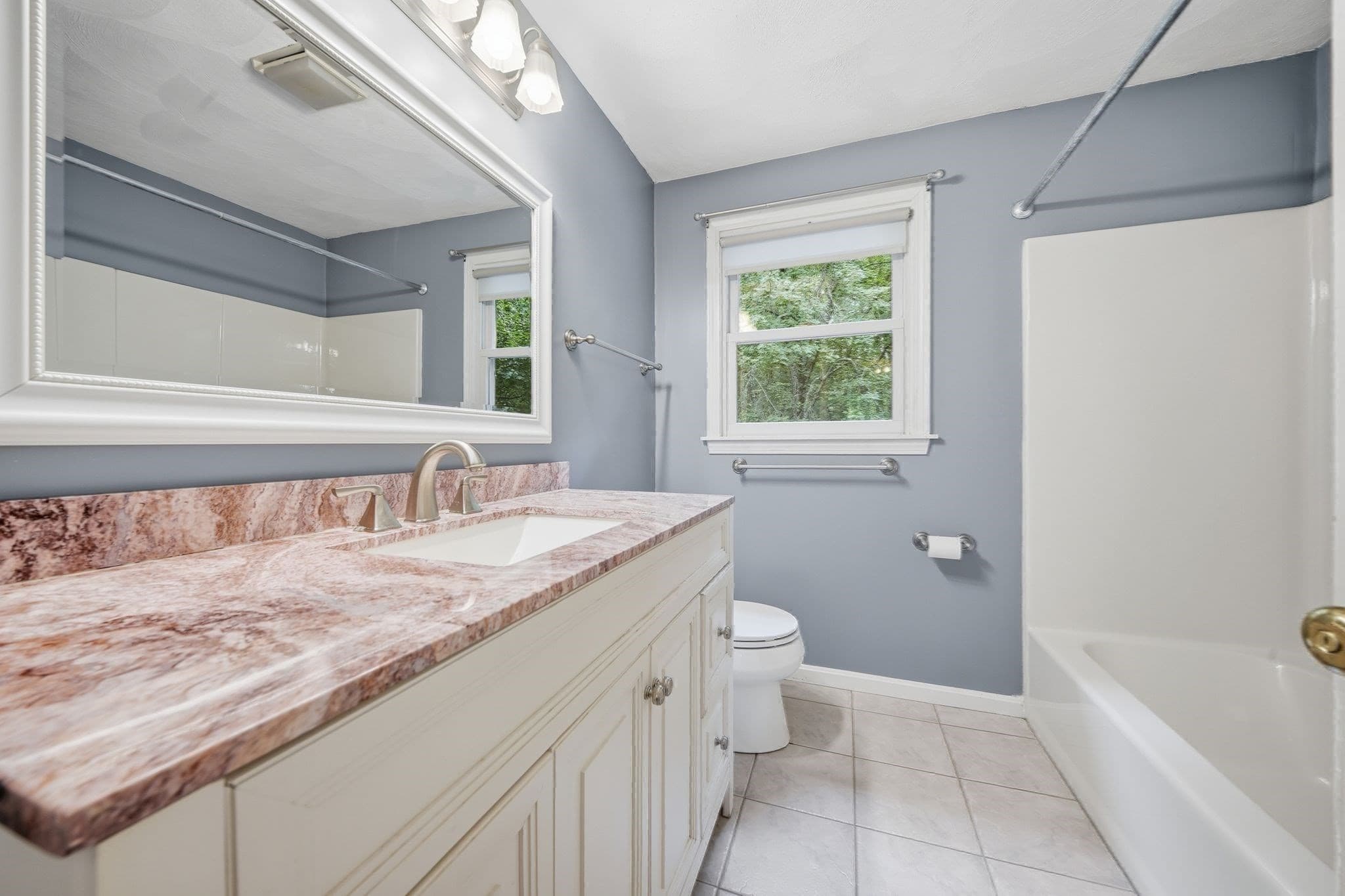 Single Family Residence at 131 Federal St, Wilmington MA 01887, Wilmington, photo 25 of 41